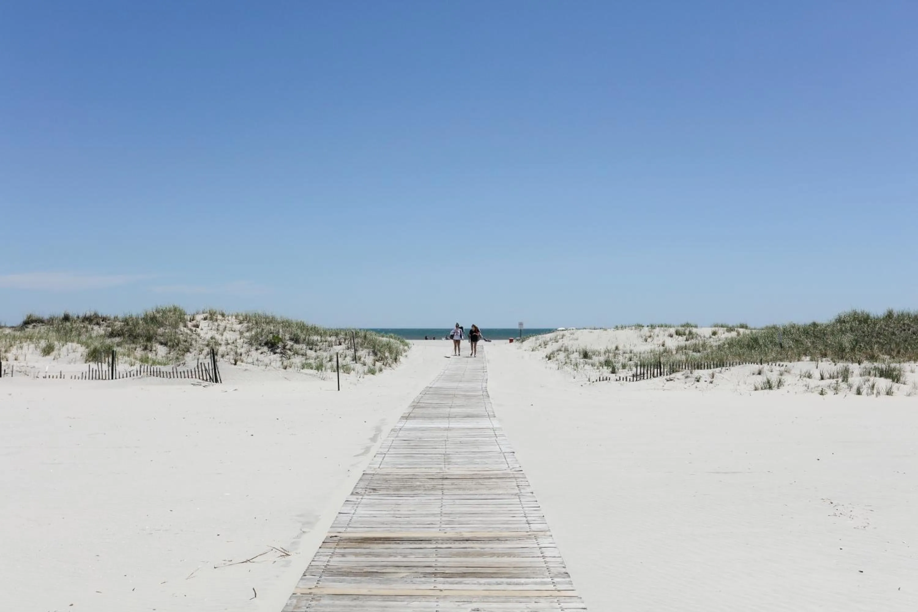 Beach in Commander by the Sea Motel