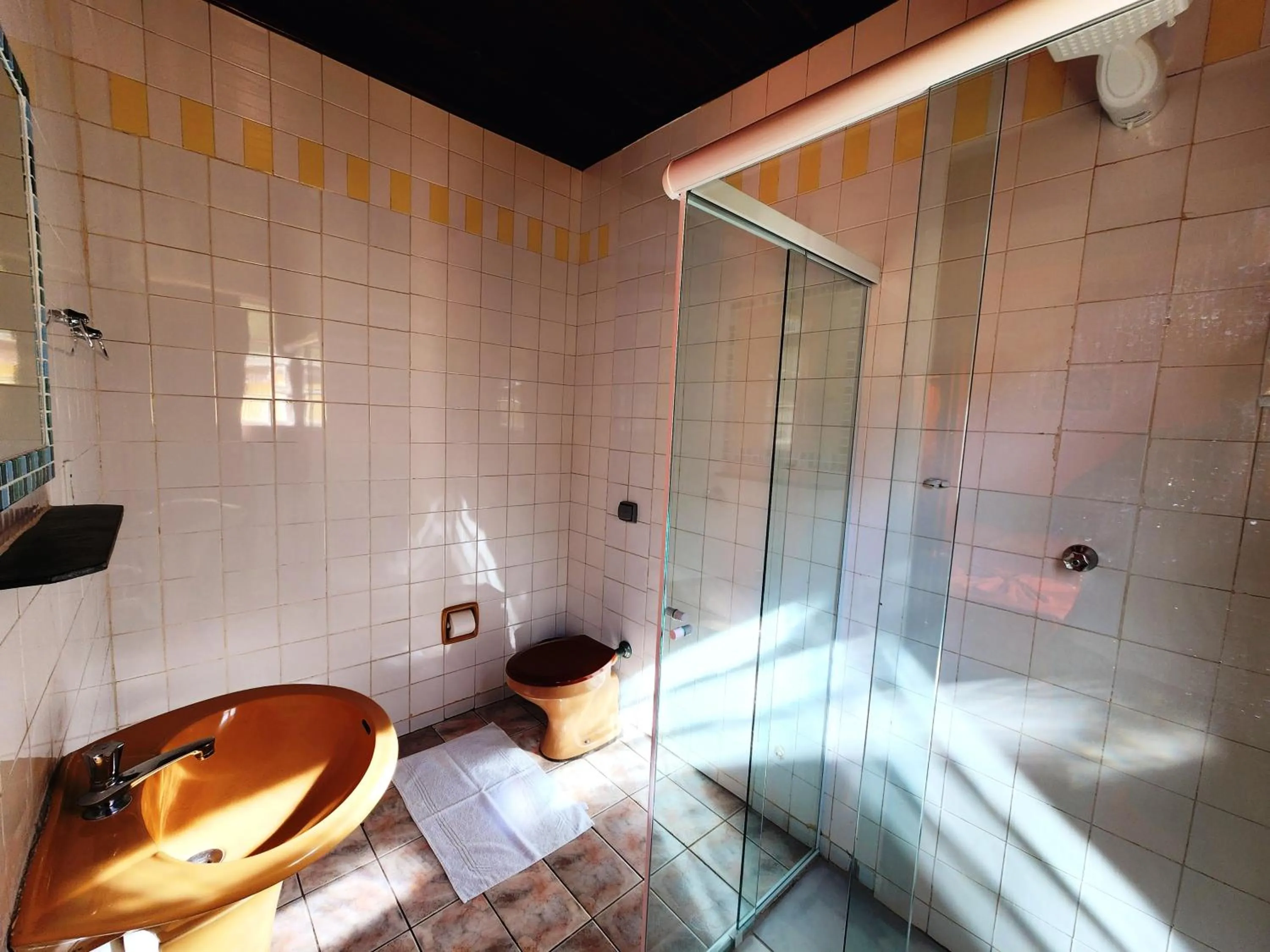 Shower in Pousada Viva Ubatuba