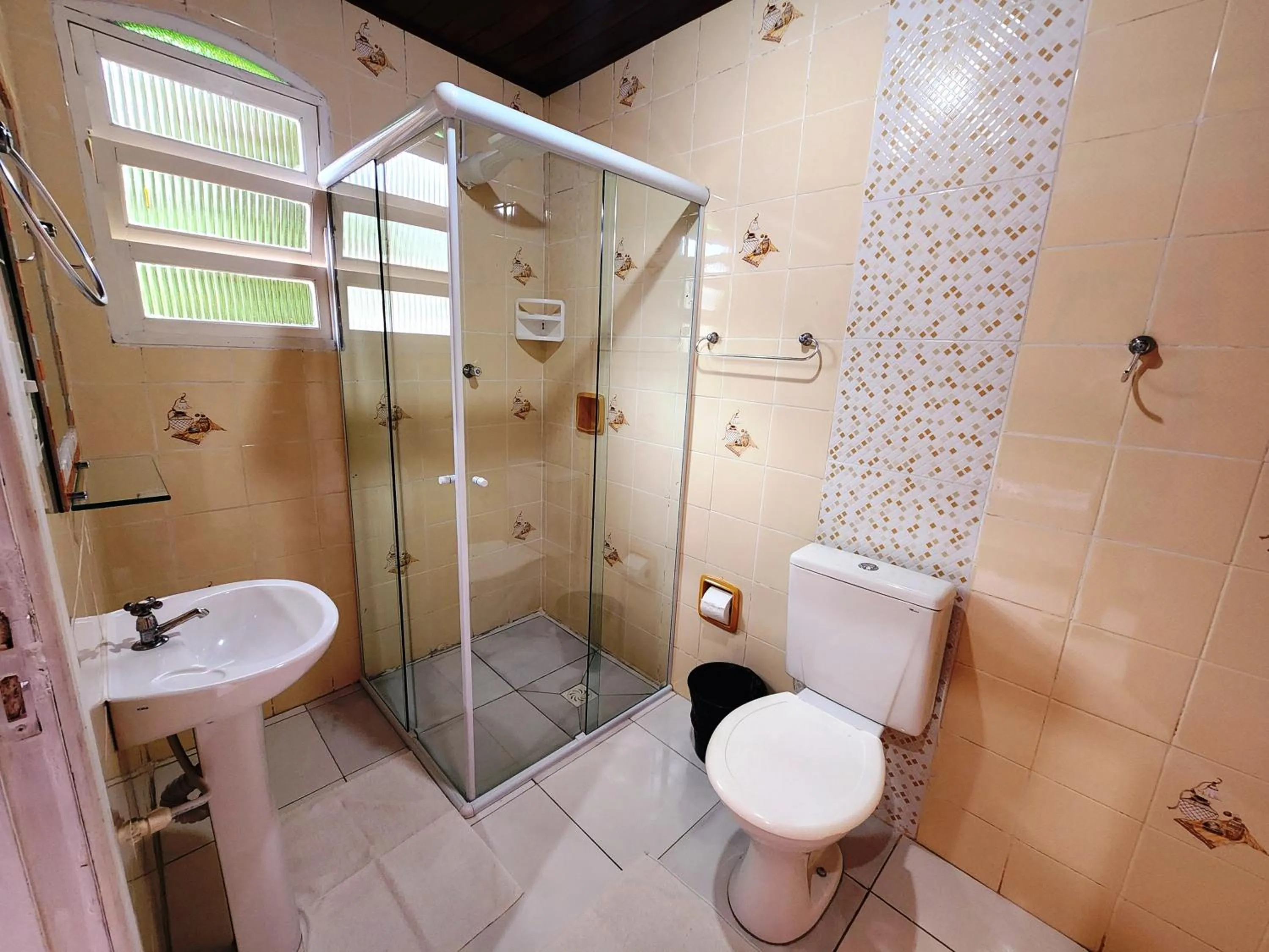 Shower in Pousada Viva Ubatuba