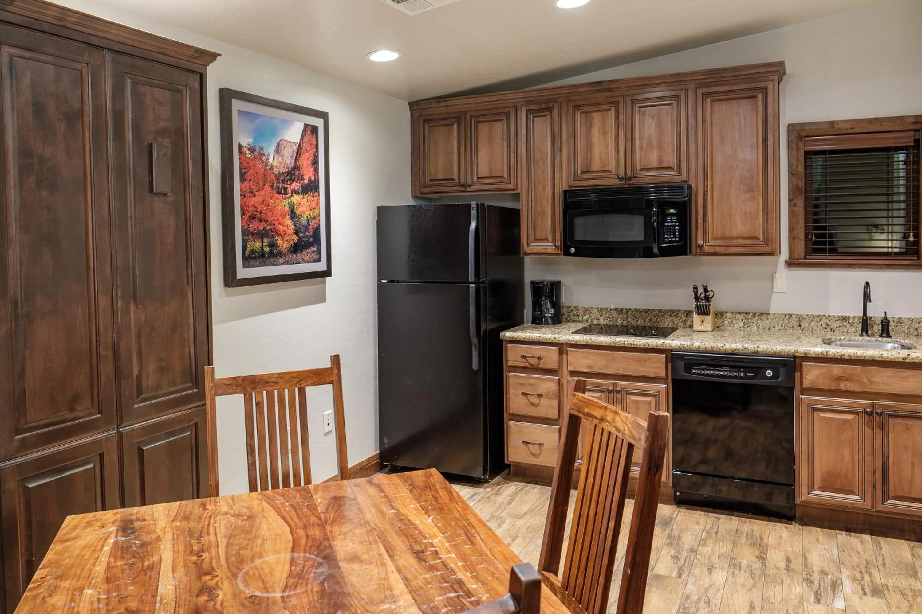 Cable Mountain Lodge