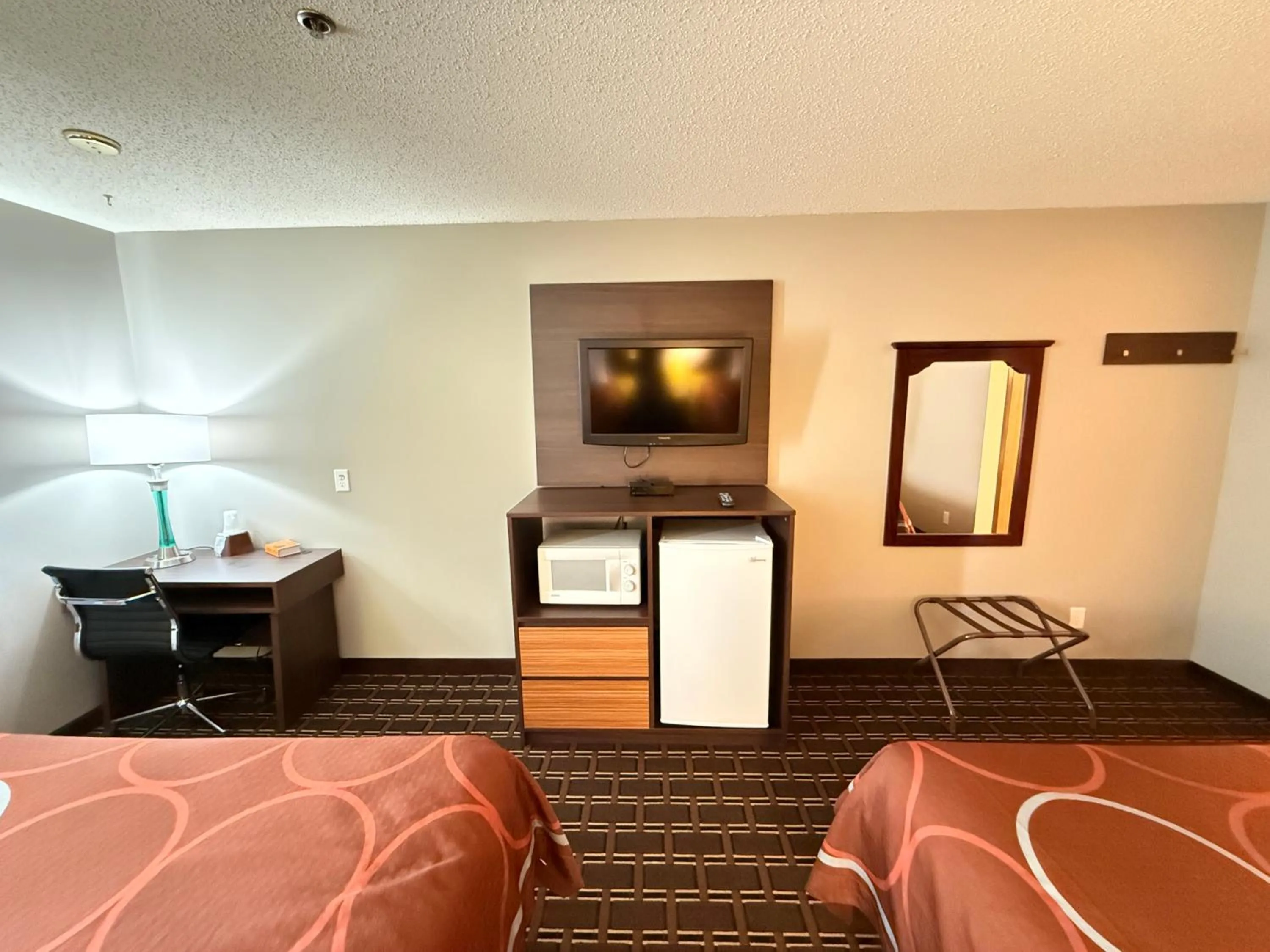 Bed in Super 8 by Wyndham Reedsburg