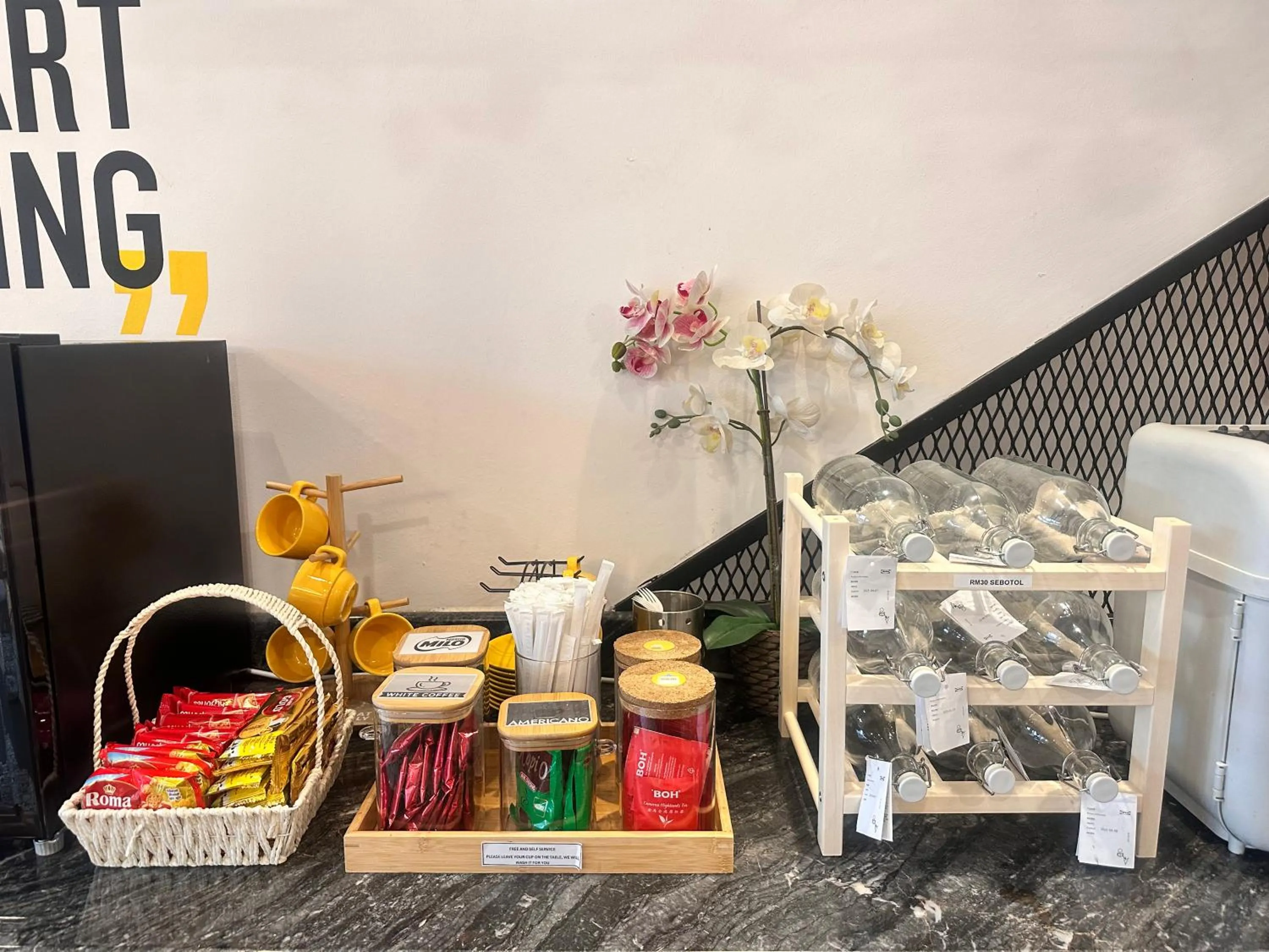 Coffee/tea facilities in M Design Hotel @ Taman Pertama