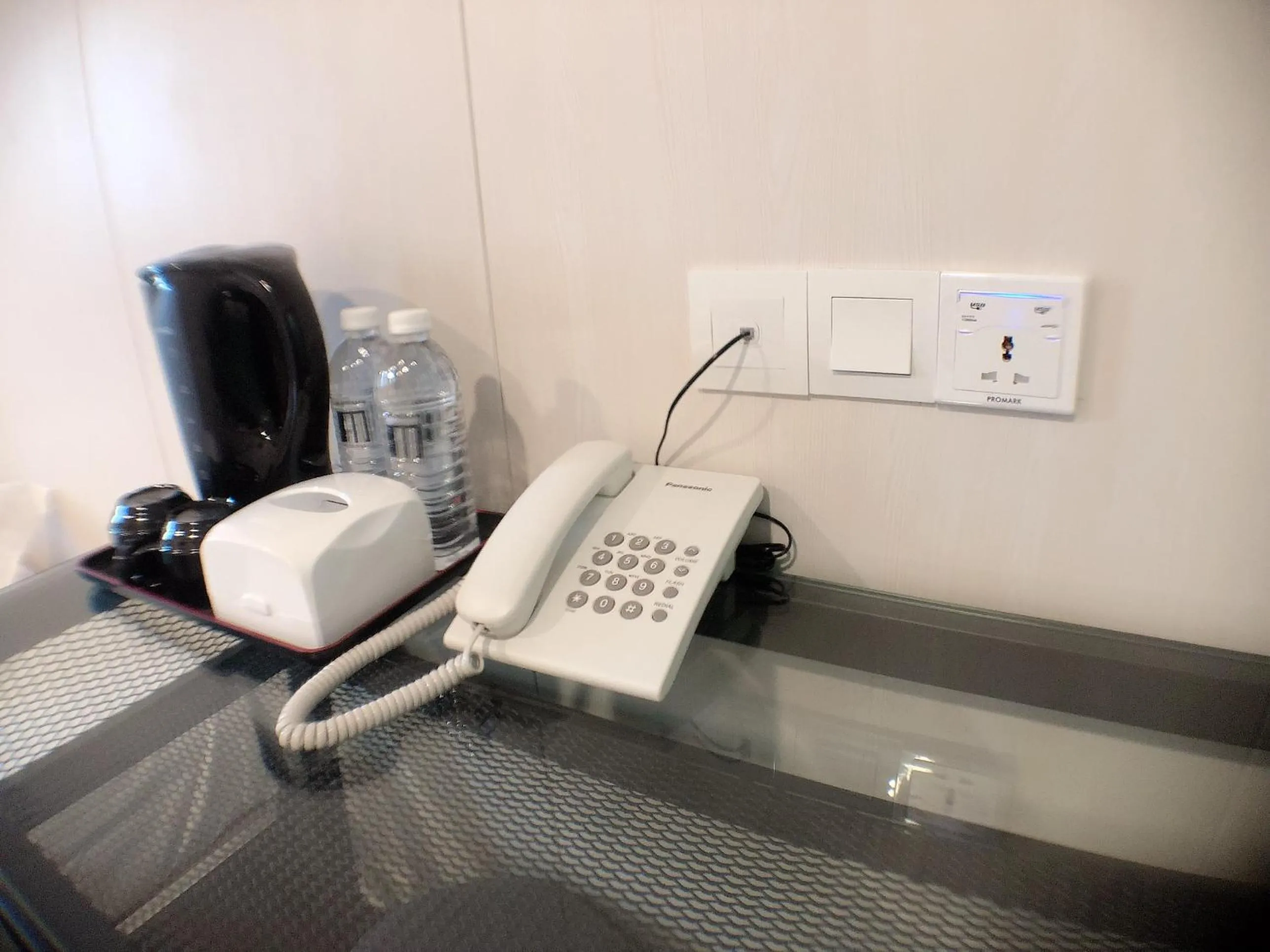 Coffee/tea facilities in M Design Hotel @ Taman Pertama