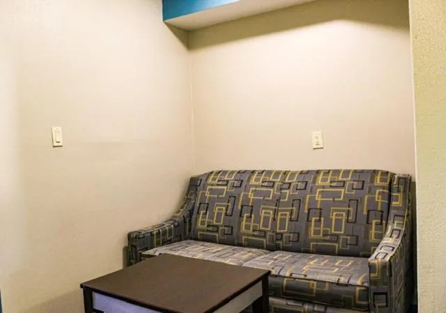 Living room in Days Inn by Wyndham Little River