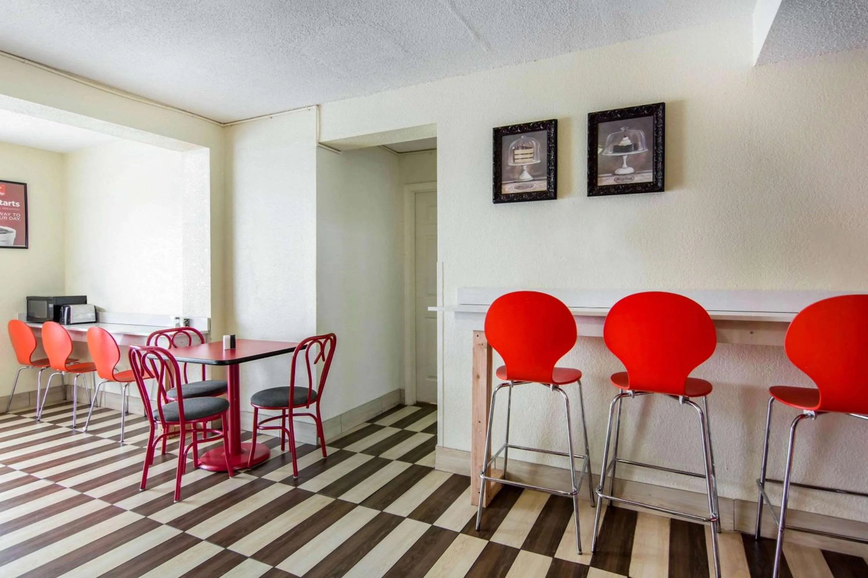 Restaurant/places to eat in Econo Lodge Weldon - Roanoke Rapids