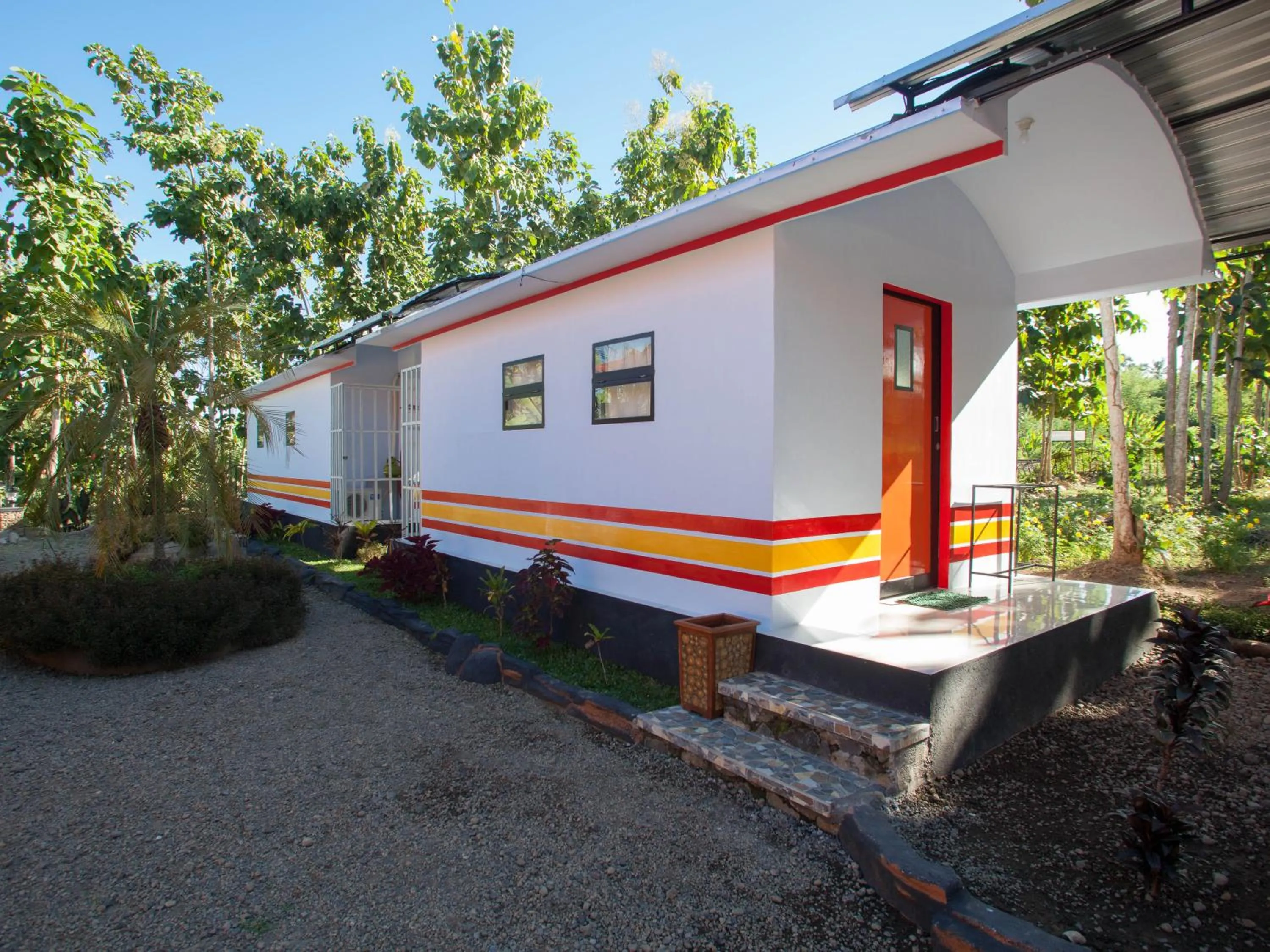 Property logo or sign in RedDoorz near Banyuwangi Kota Train Station