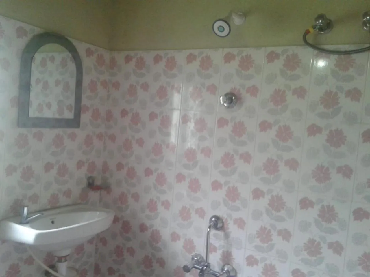 Bathroom in Vamoose Kunga Delek