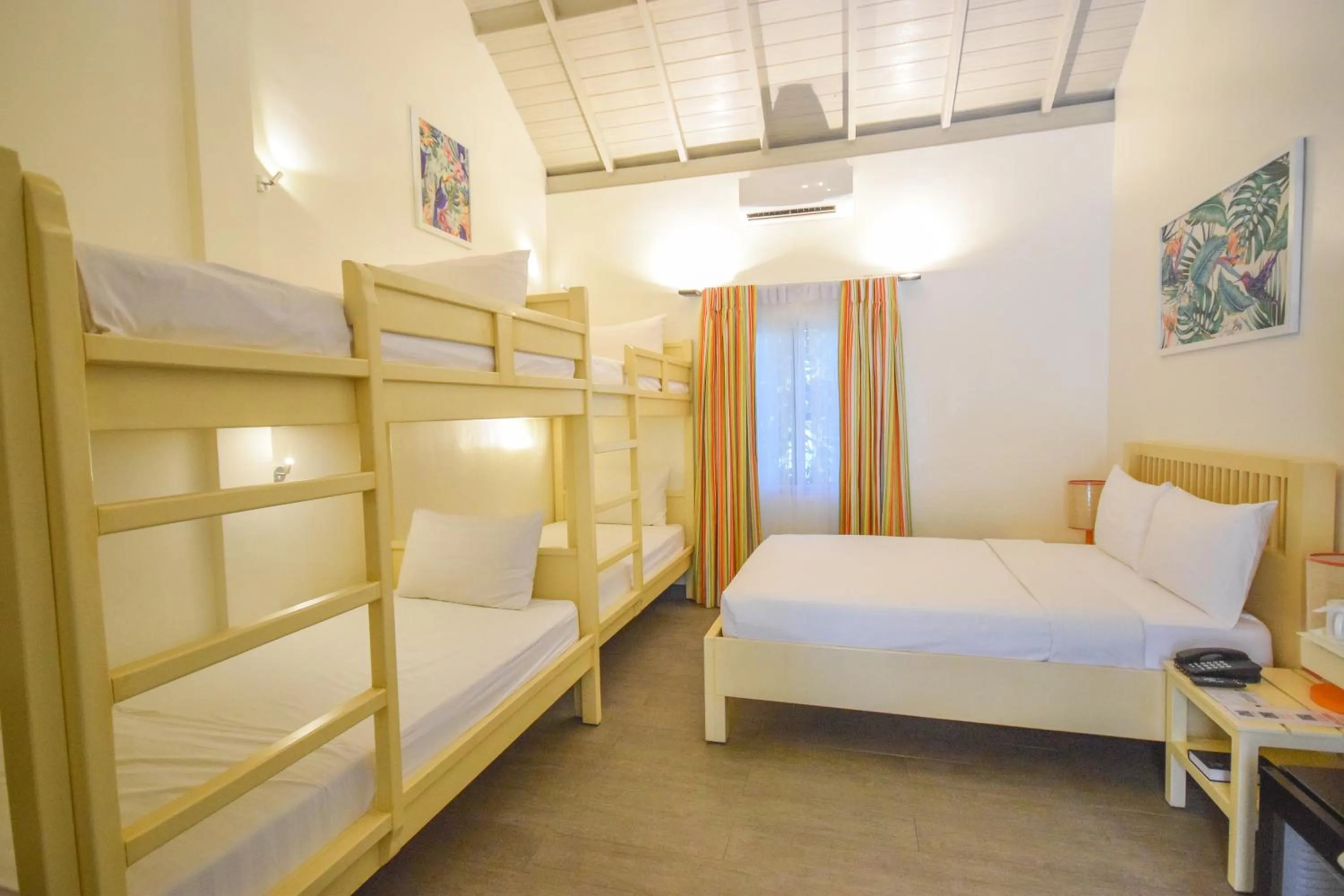 Bed in Maayo San Remigio