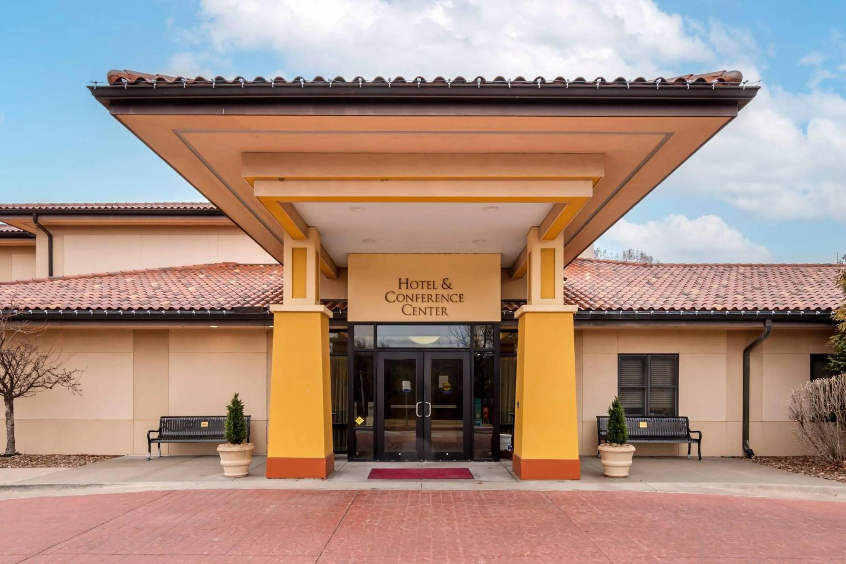 Property building in Unity Hotel and Conference Ctr, an Ascend Collection Hotel