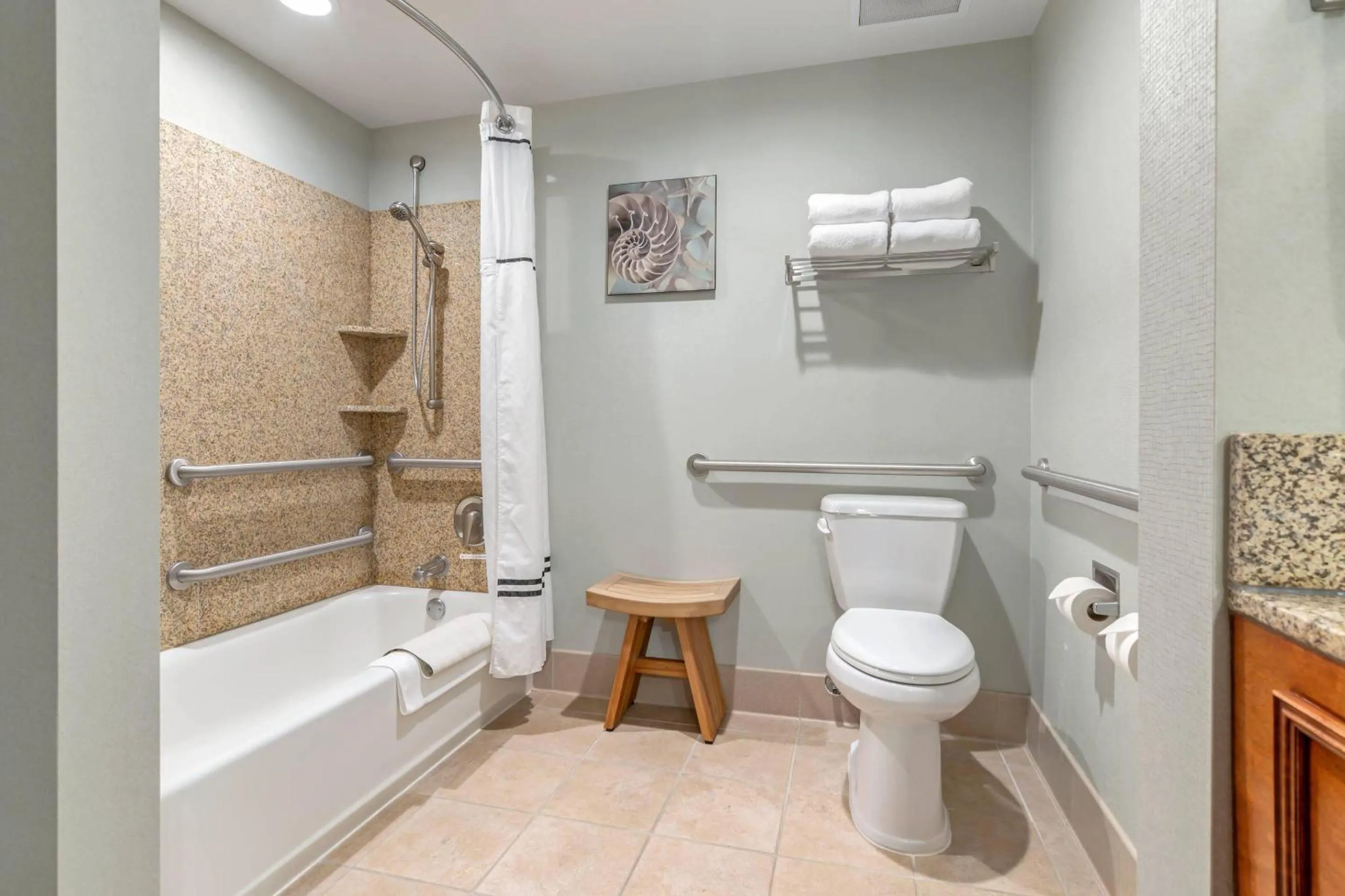 Bedroom in Unity Hotel and Conference Ctr, an Ascend Collection Hotel