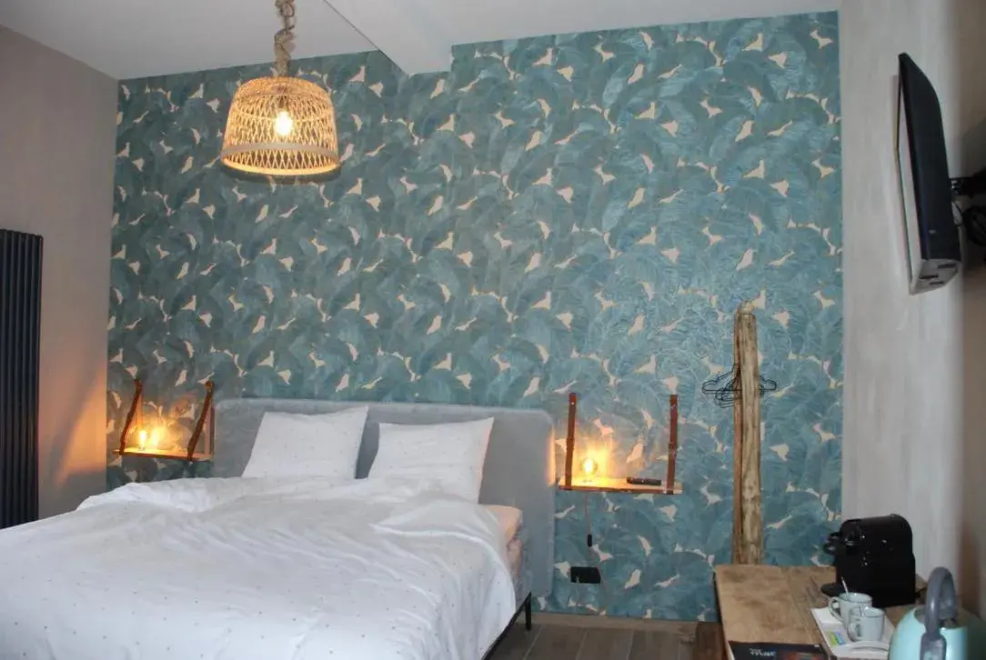 King Room in Monsieur Doute King Room in Monsieur Doute