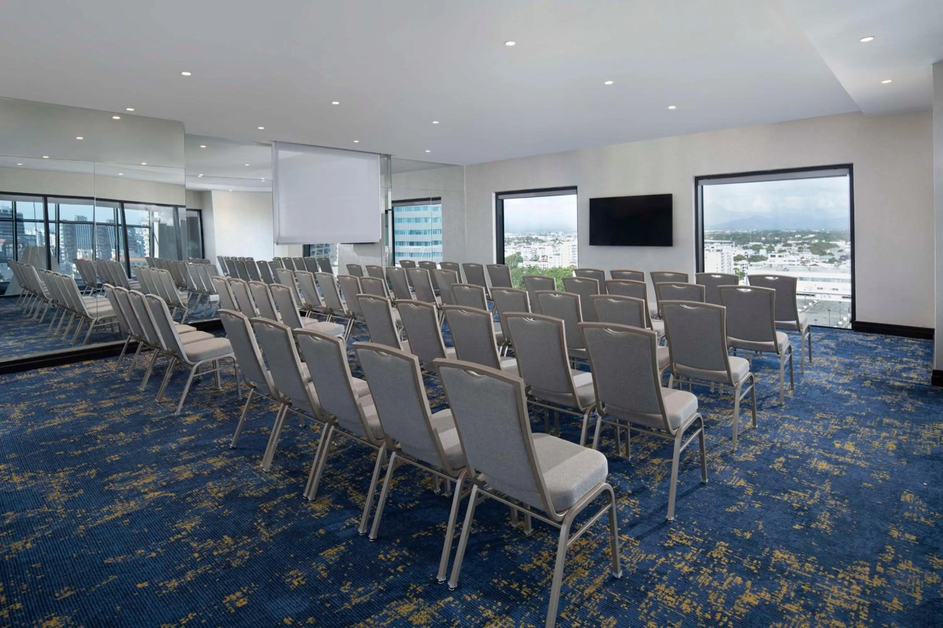 Meeting/conference room in Homewood Suites By Hilton Santo Domingo