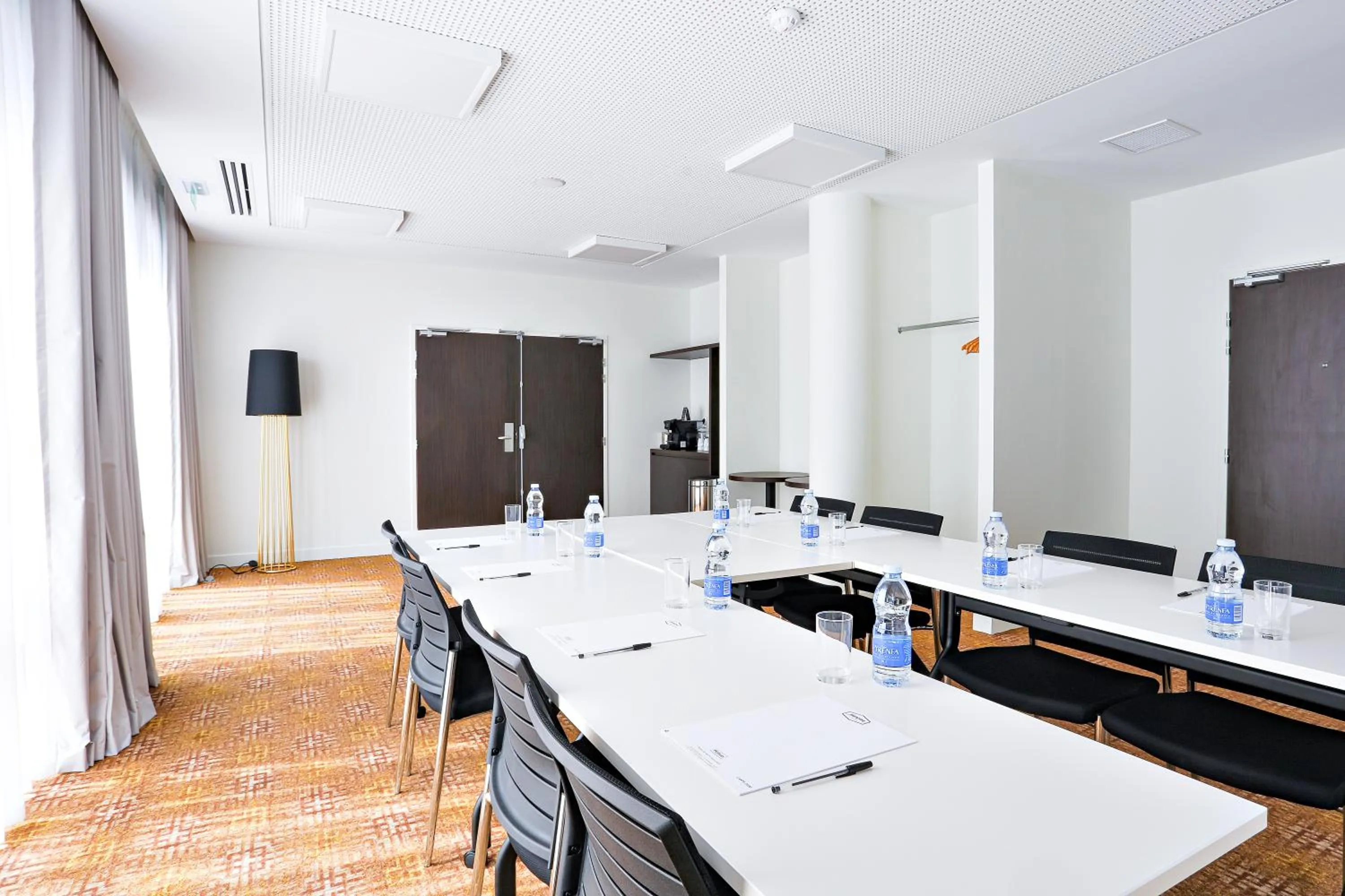 Meeting/conference room in OSKO Hôtel Toulouse Aéroport