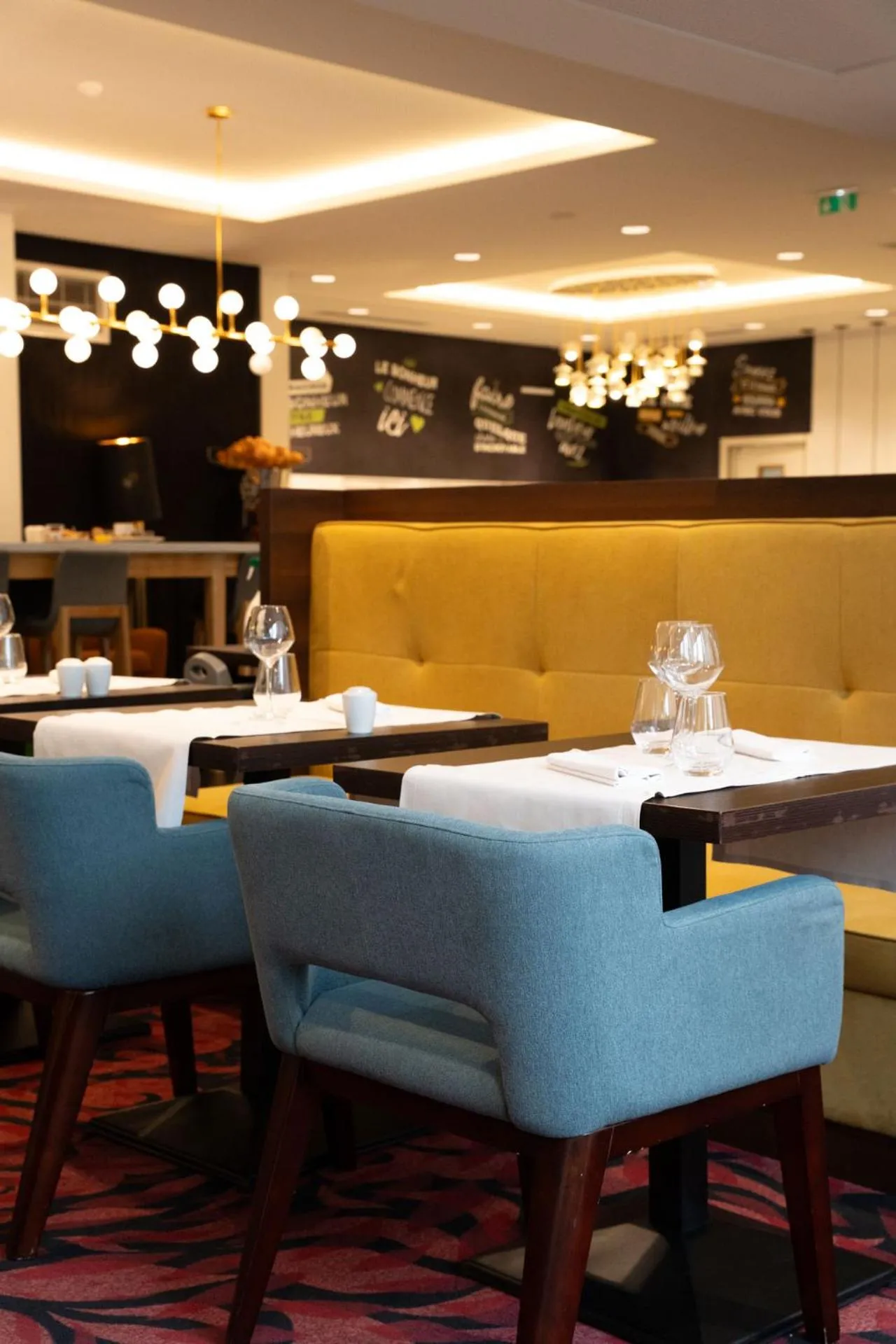 Restaurant/places to eat in OSKO Hôtel Toulouse Aéroport