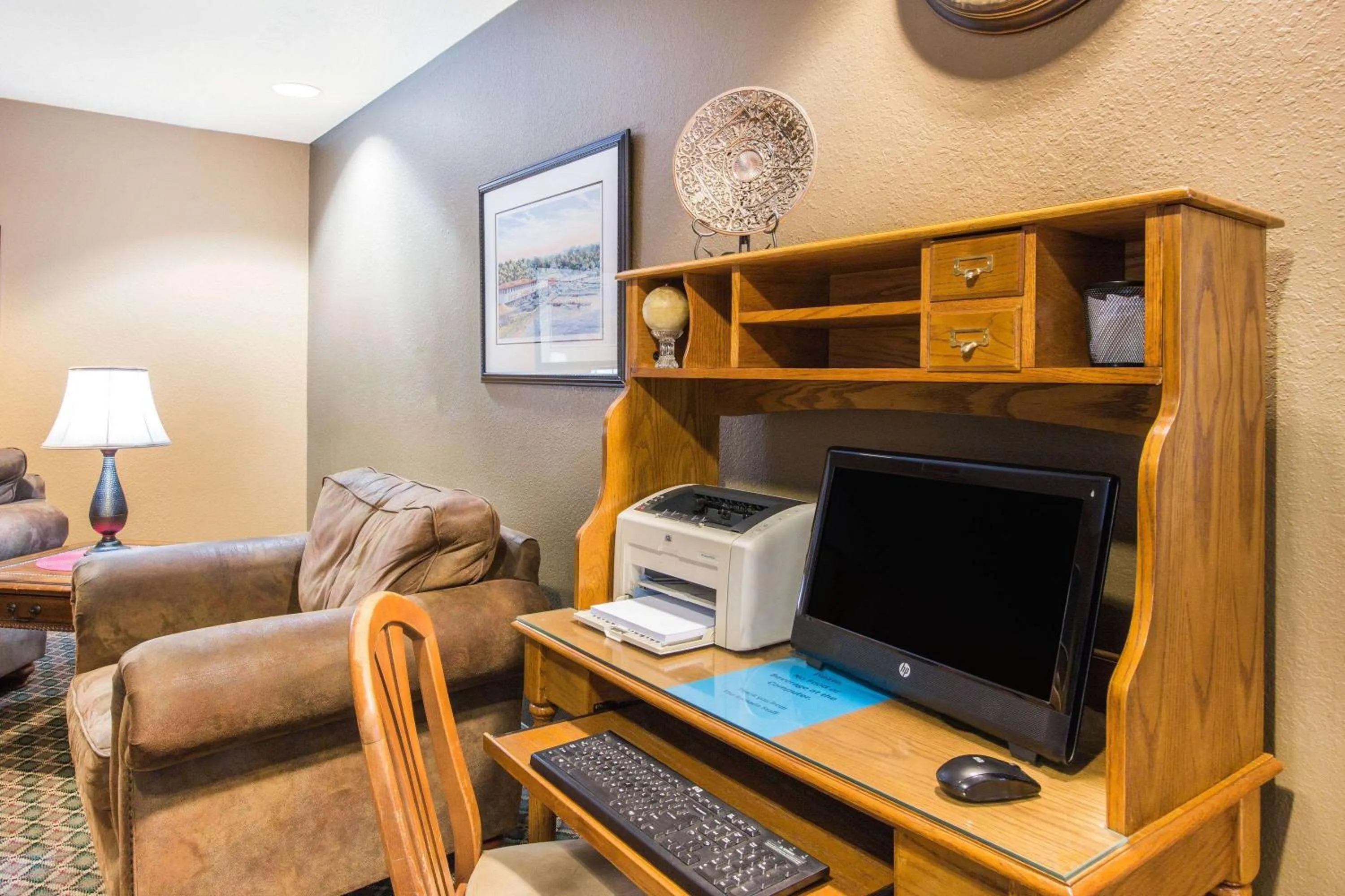 Business facilities in Ramada by Wyndham Spirit Lake/Okoboji