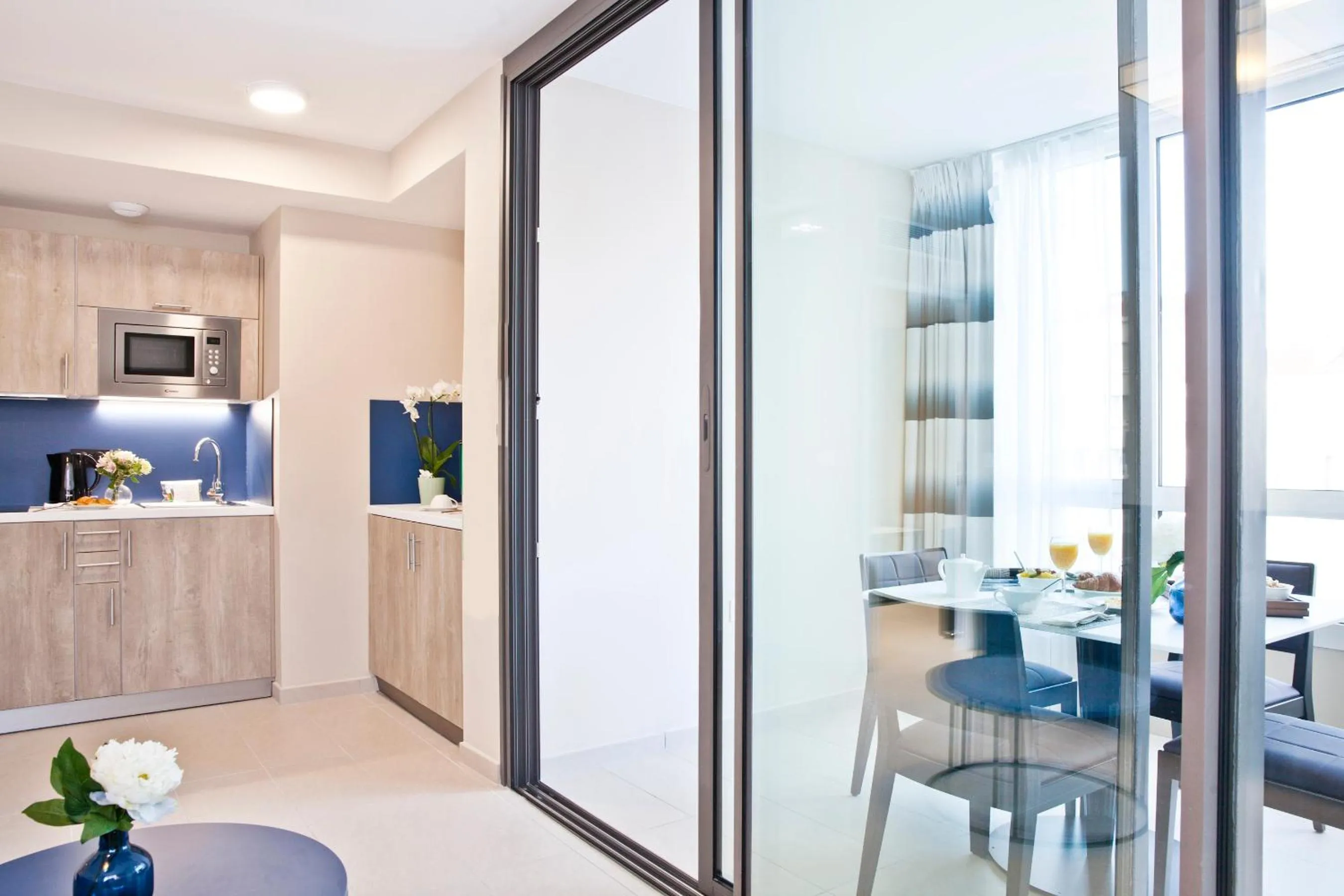 Kitchen or kitchenette in Residhome Marseille