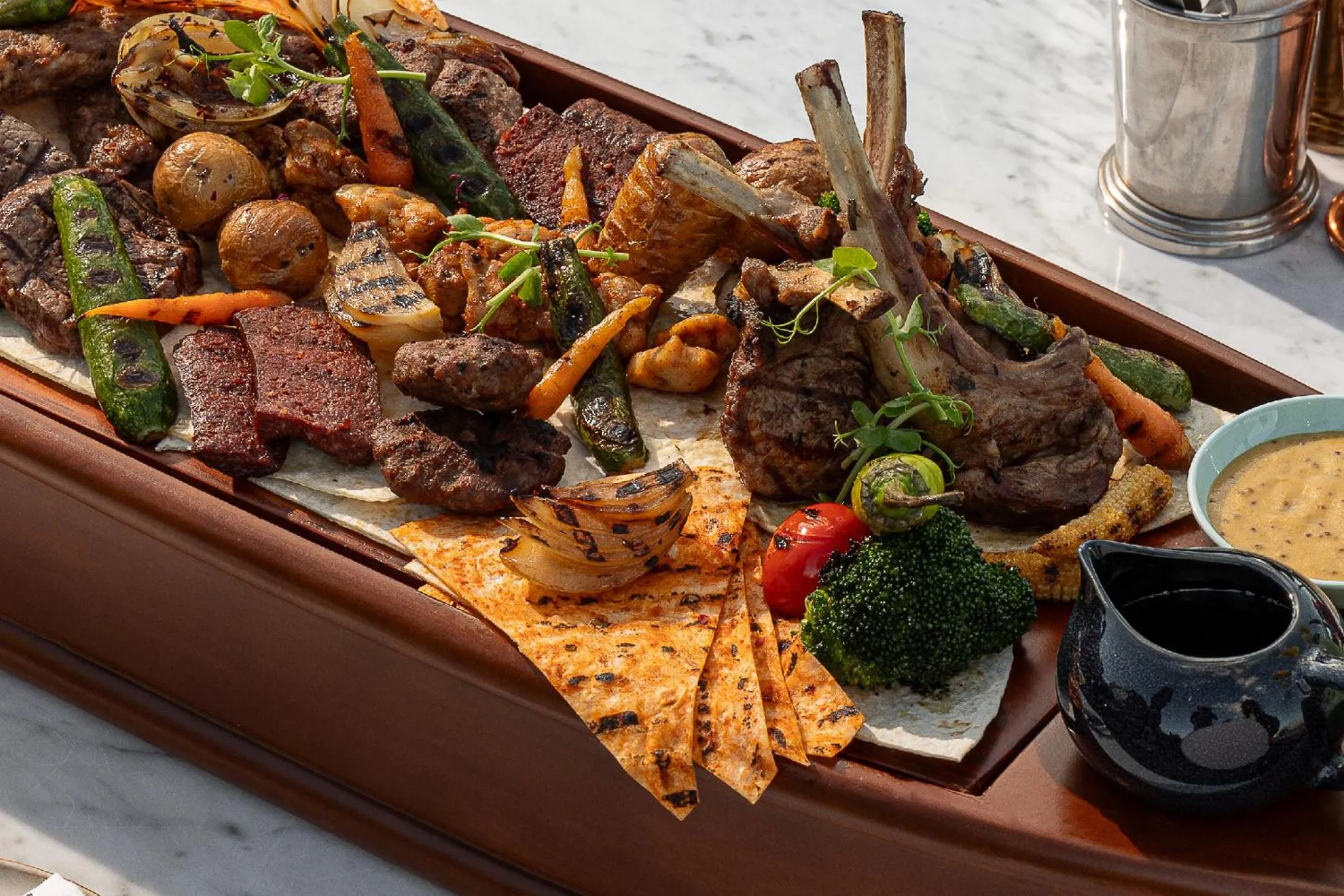 Restaurant/places to eat in Stayso The House Hotel