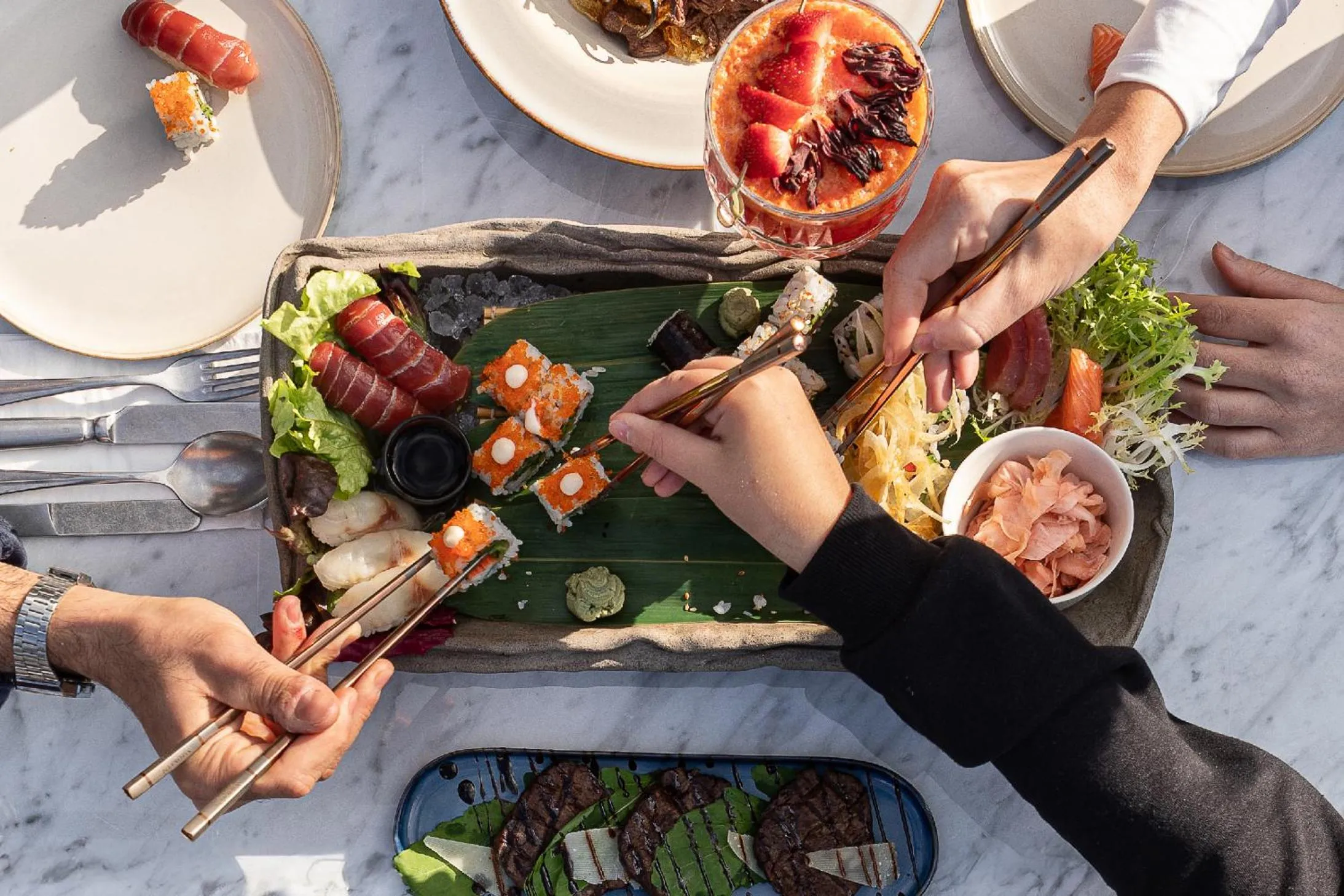 Restaurant/places to eat in Stayso The House Hotel