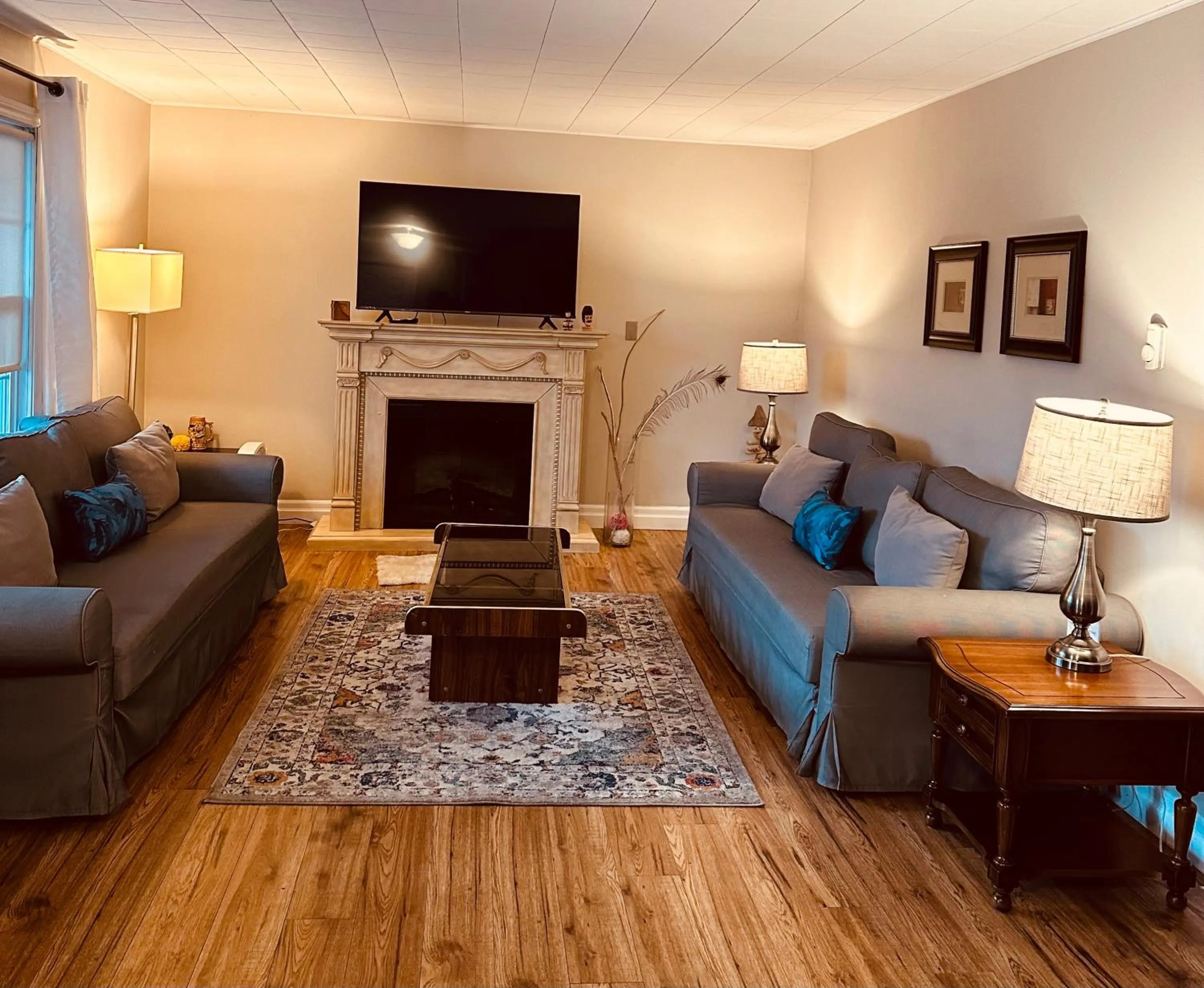 Lakeview Motel & Cottage