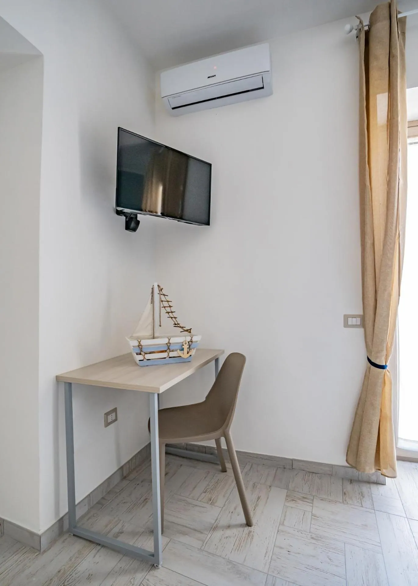 TV and multimedia in Bebcatia