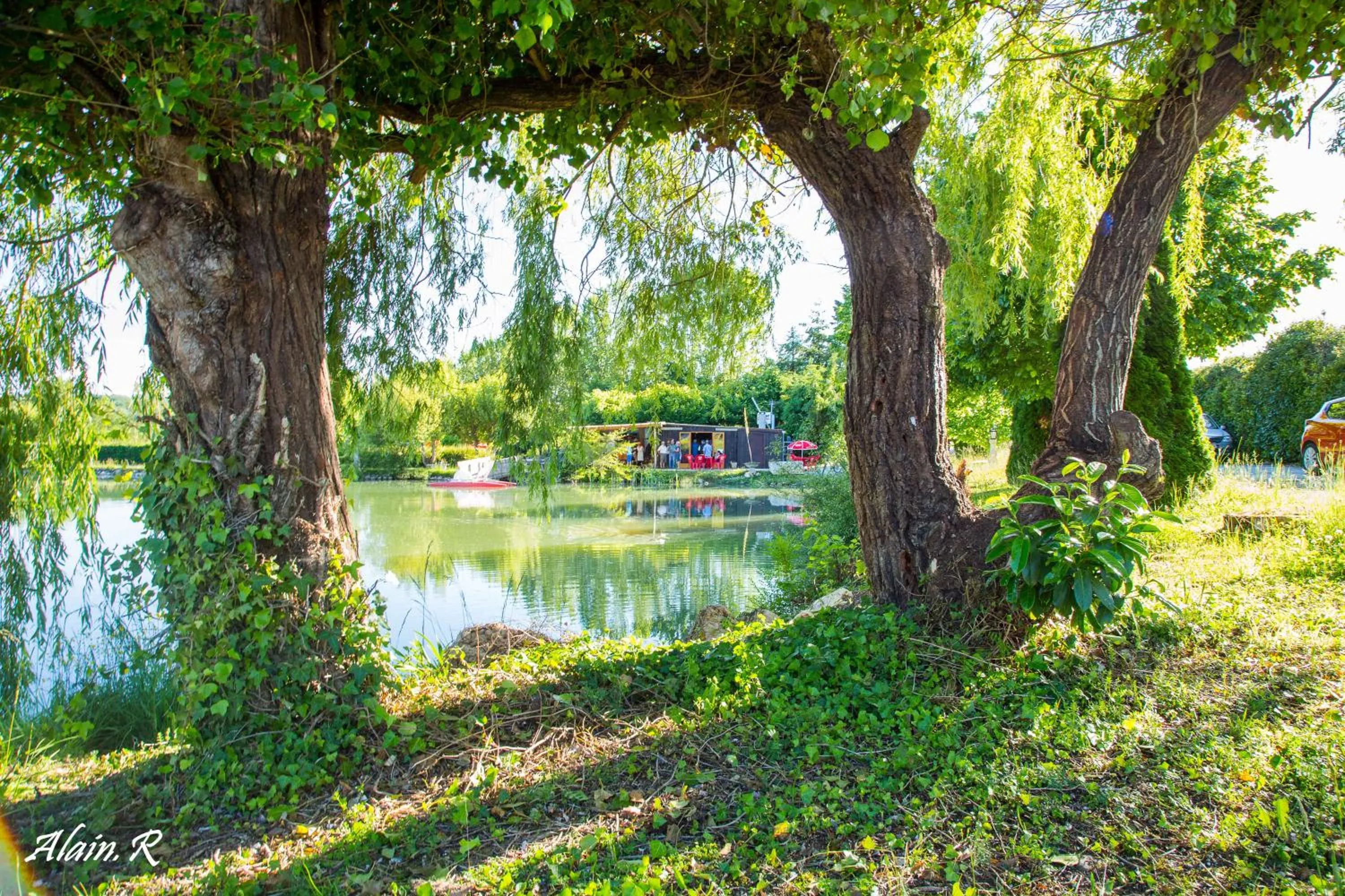 Facade/entrance in PARADISE CHALLETS AND CAMPING