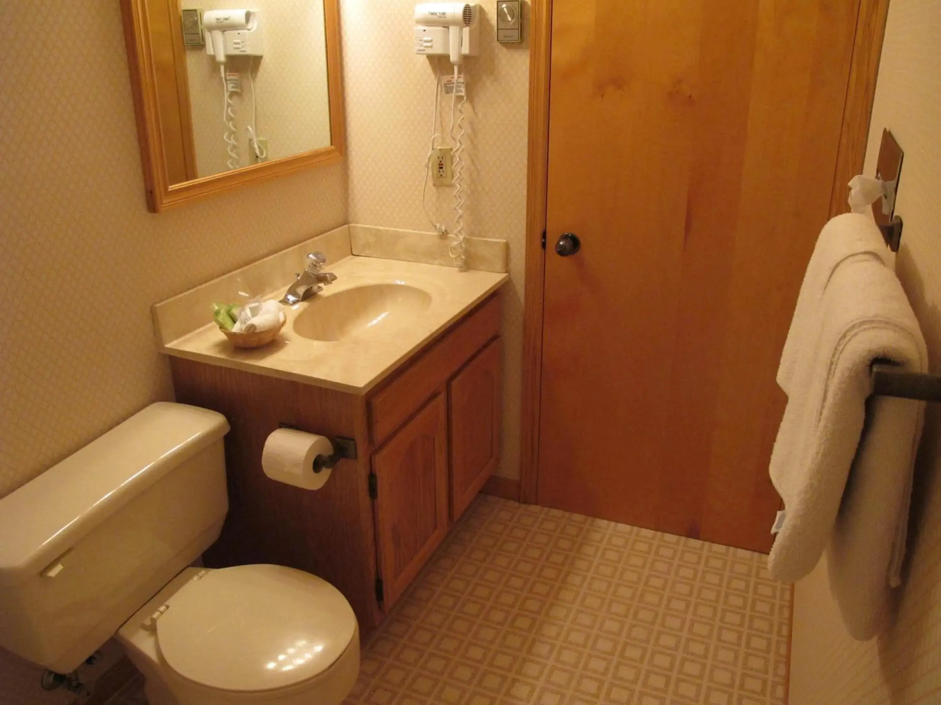 King Room - single occupancy in Laurie's Inn King Room - single occupancy in Laurie's Inn