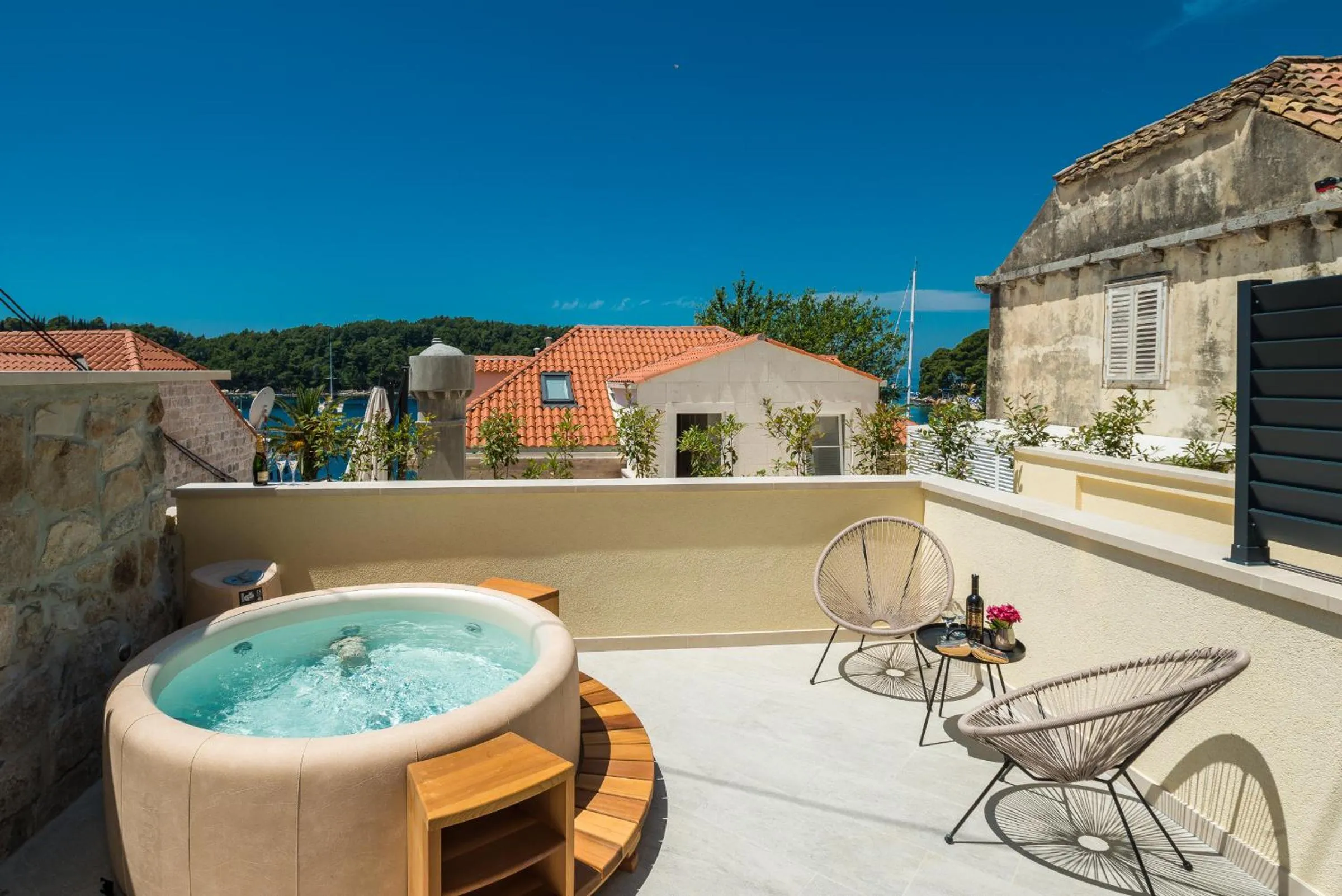 Balcony/Terrace in Casa Antika Suites
