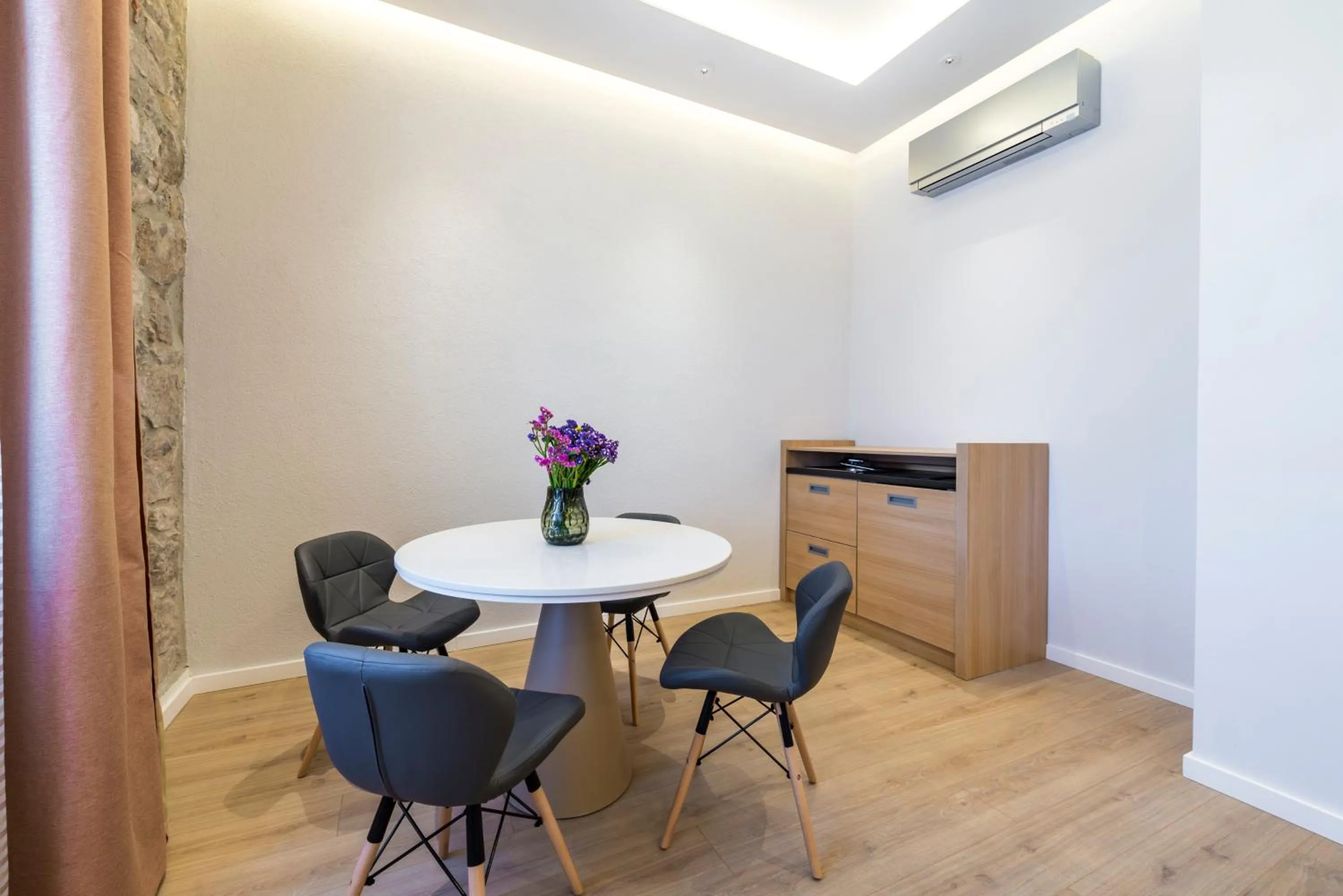 Seating area in Casa Antika Suites