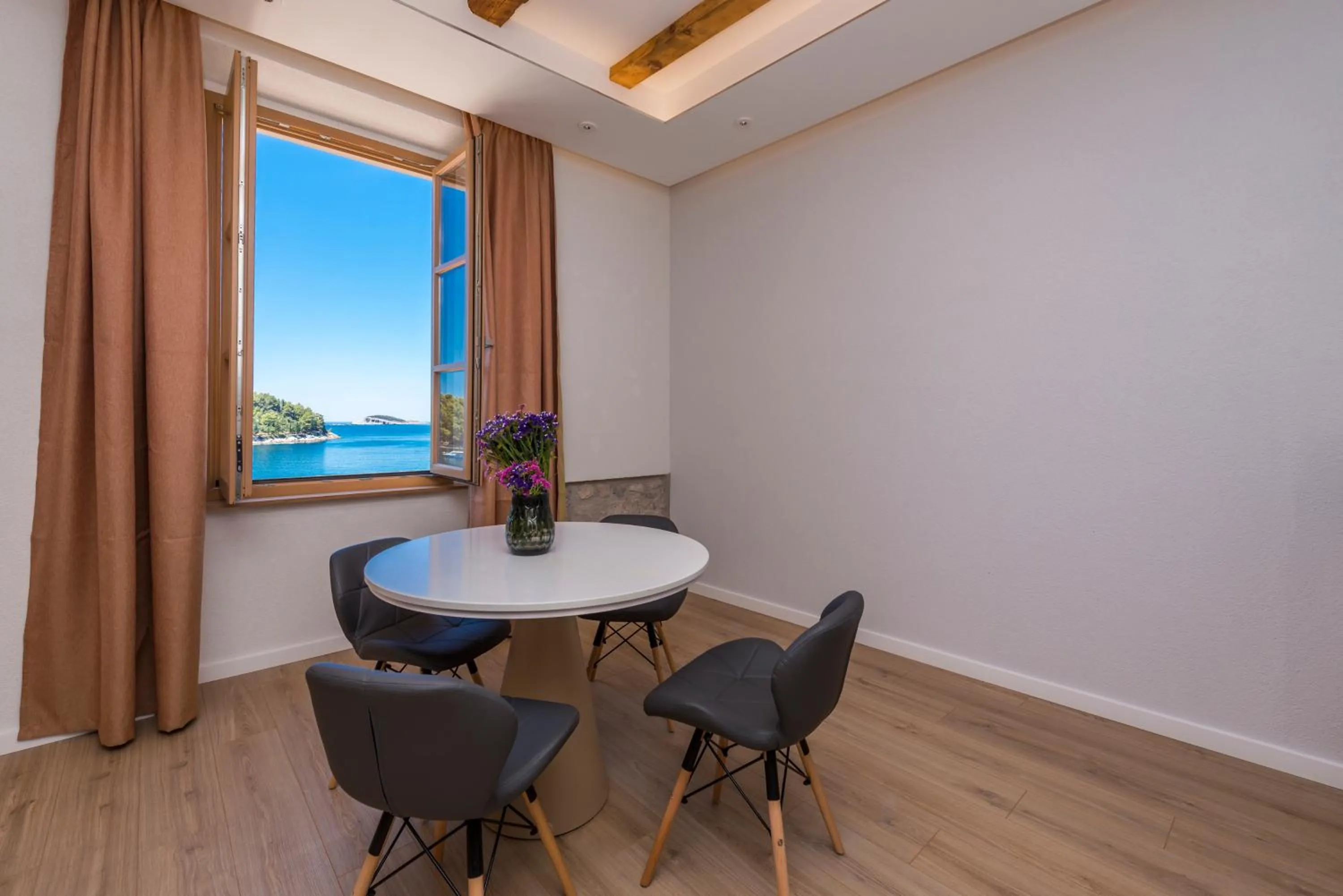 Seating area in Casa Antika Suites