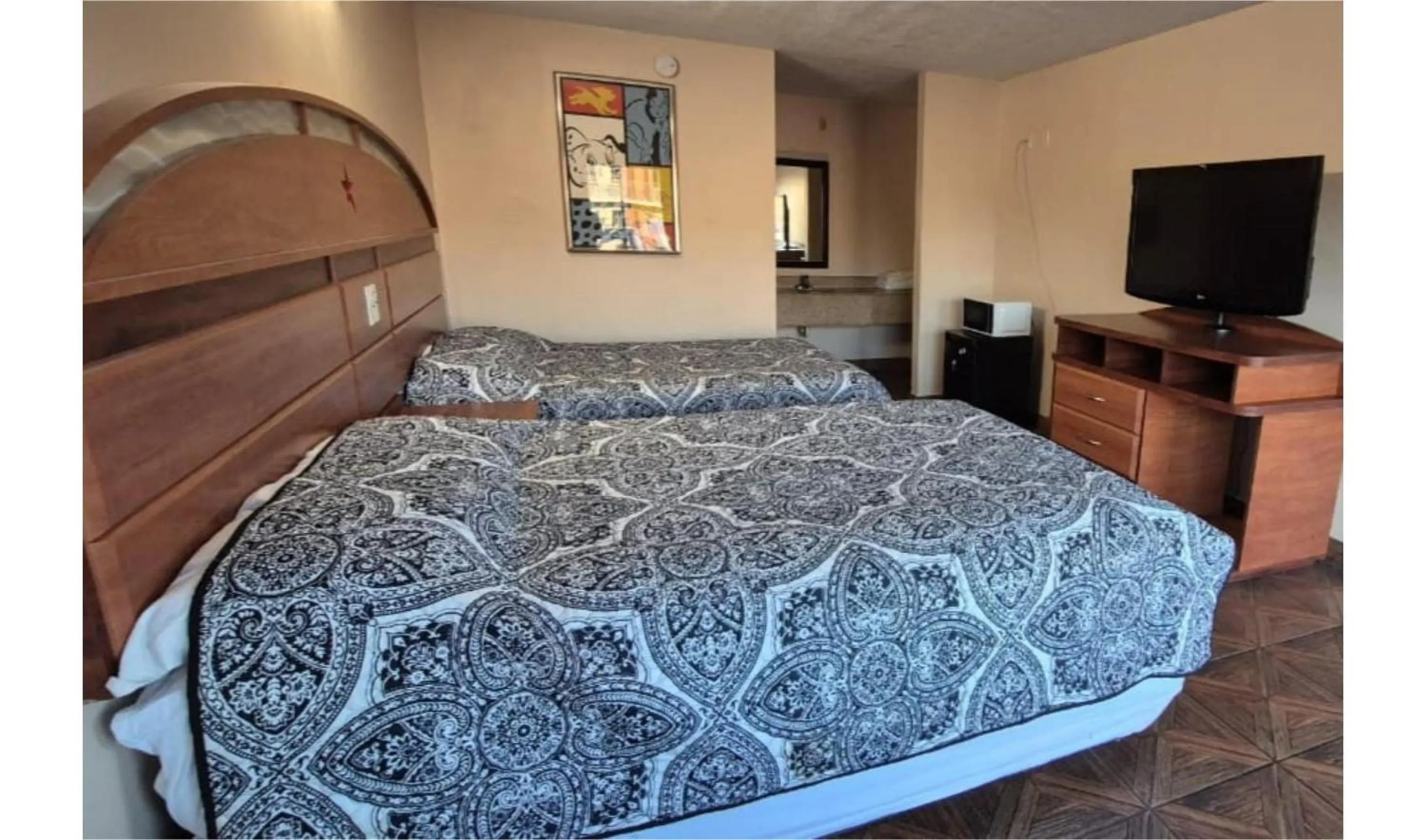 Bedroom, Bed in Central Motel Kissimmee Near Disney World