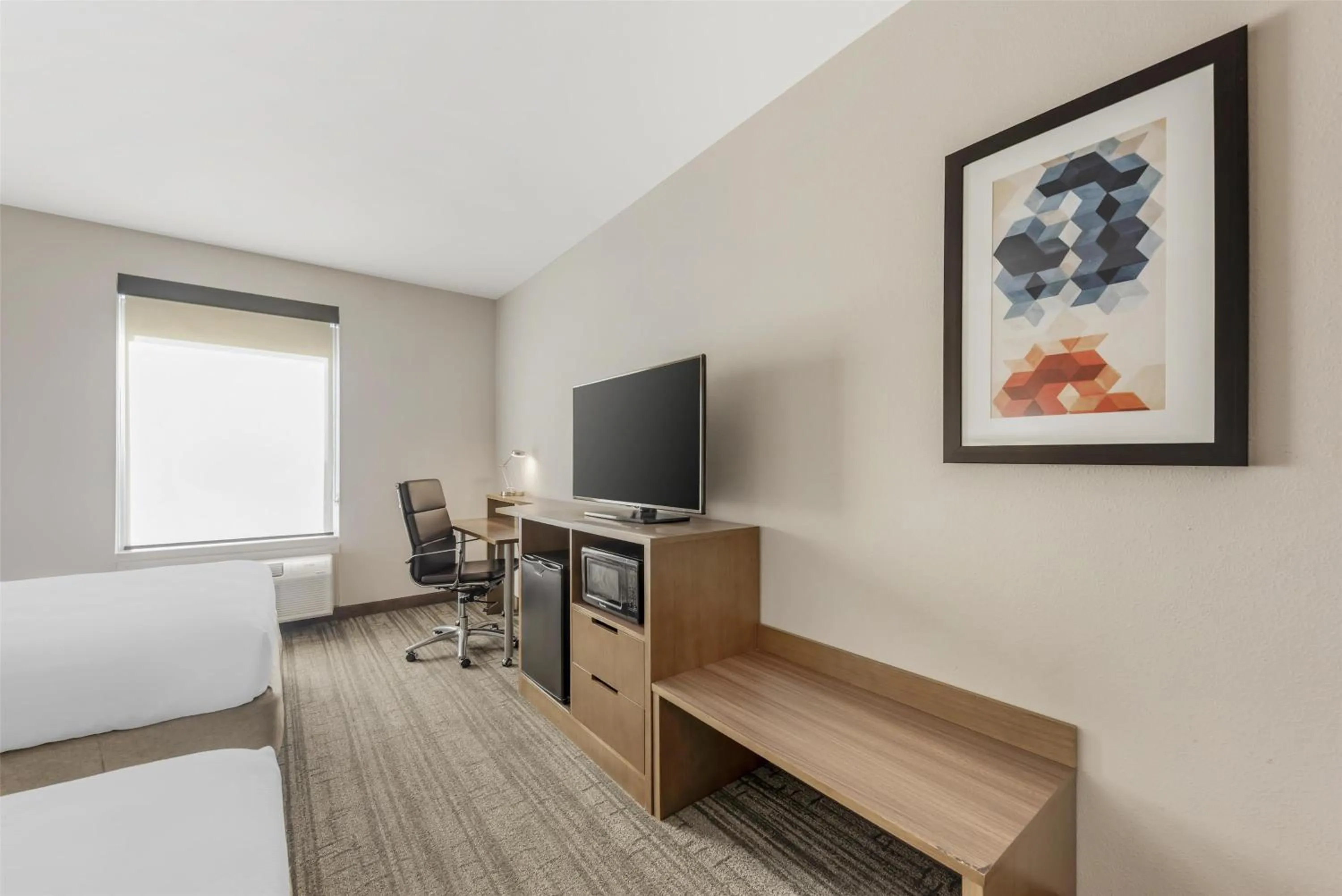 Bedroom, Bed in Best Western Green Oak Inn & Suites