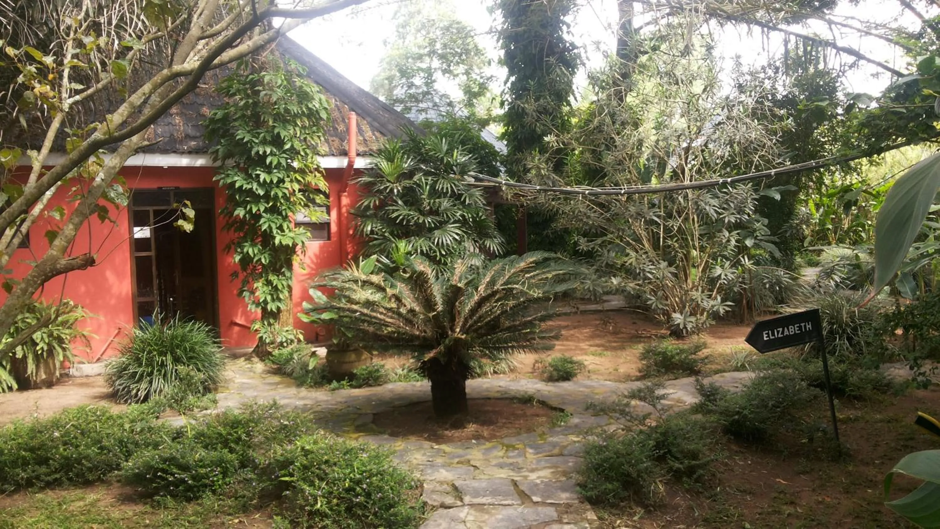 Facade/entrance in White Castle Hotel Arua