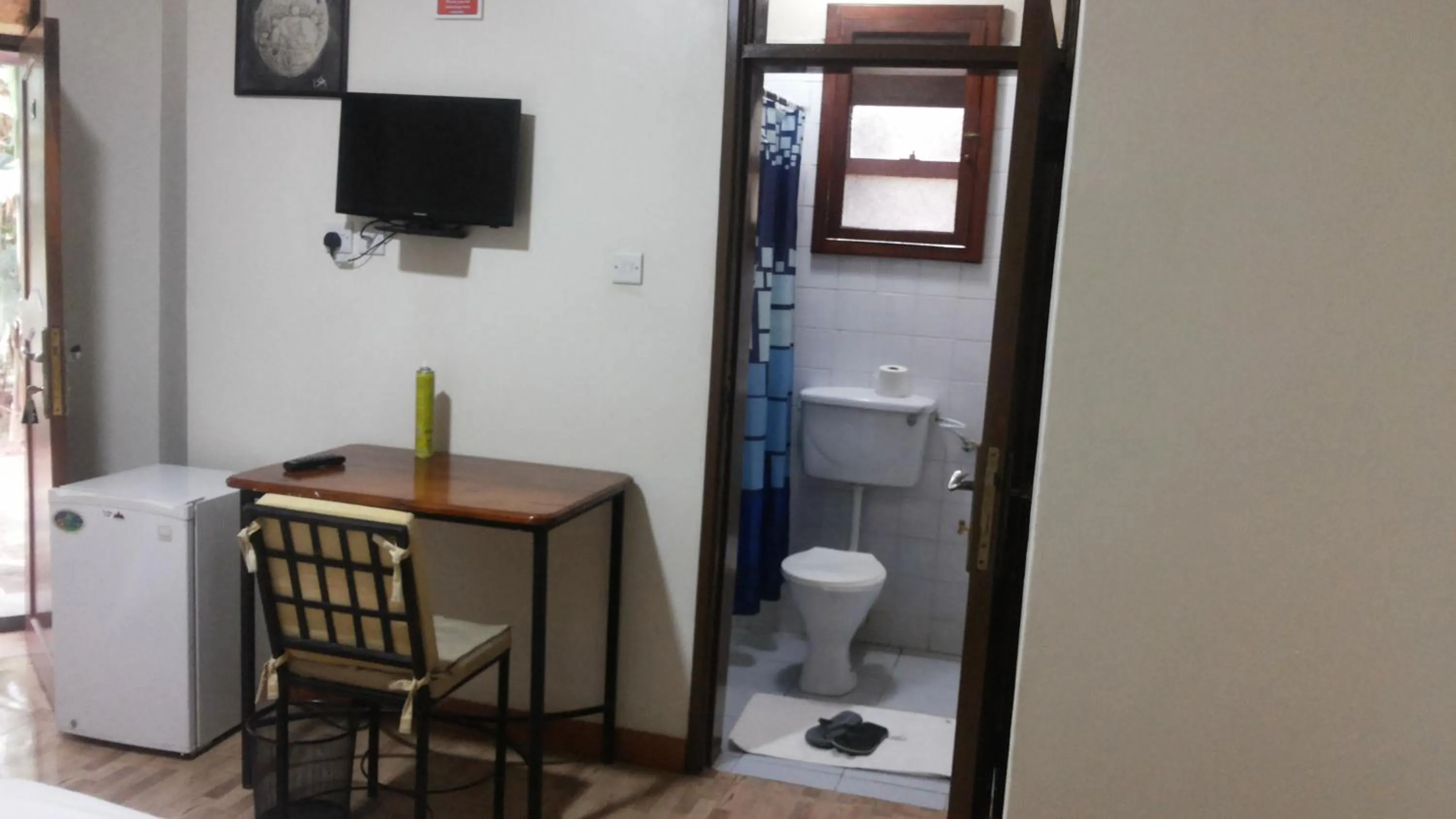 TV and multimedia in White Castle Hotel Arua