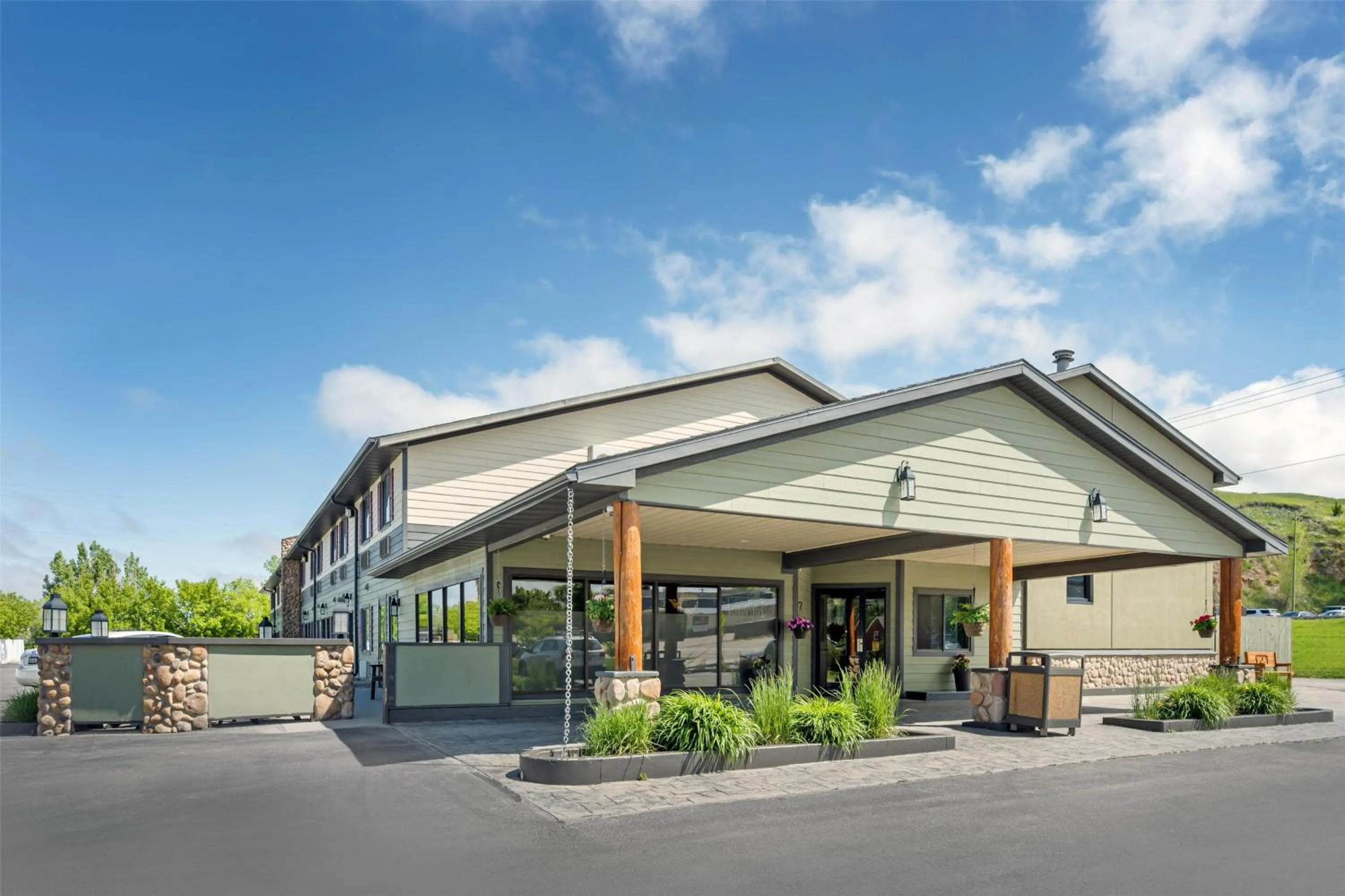 Property building in Best Western Black Hills Lodge