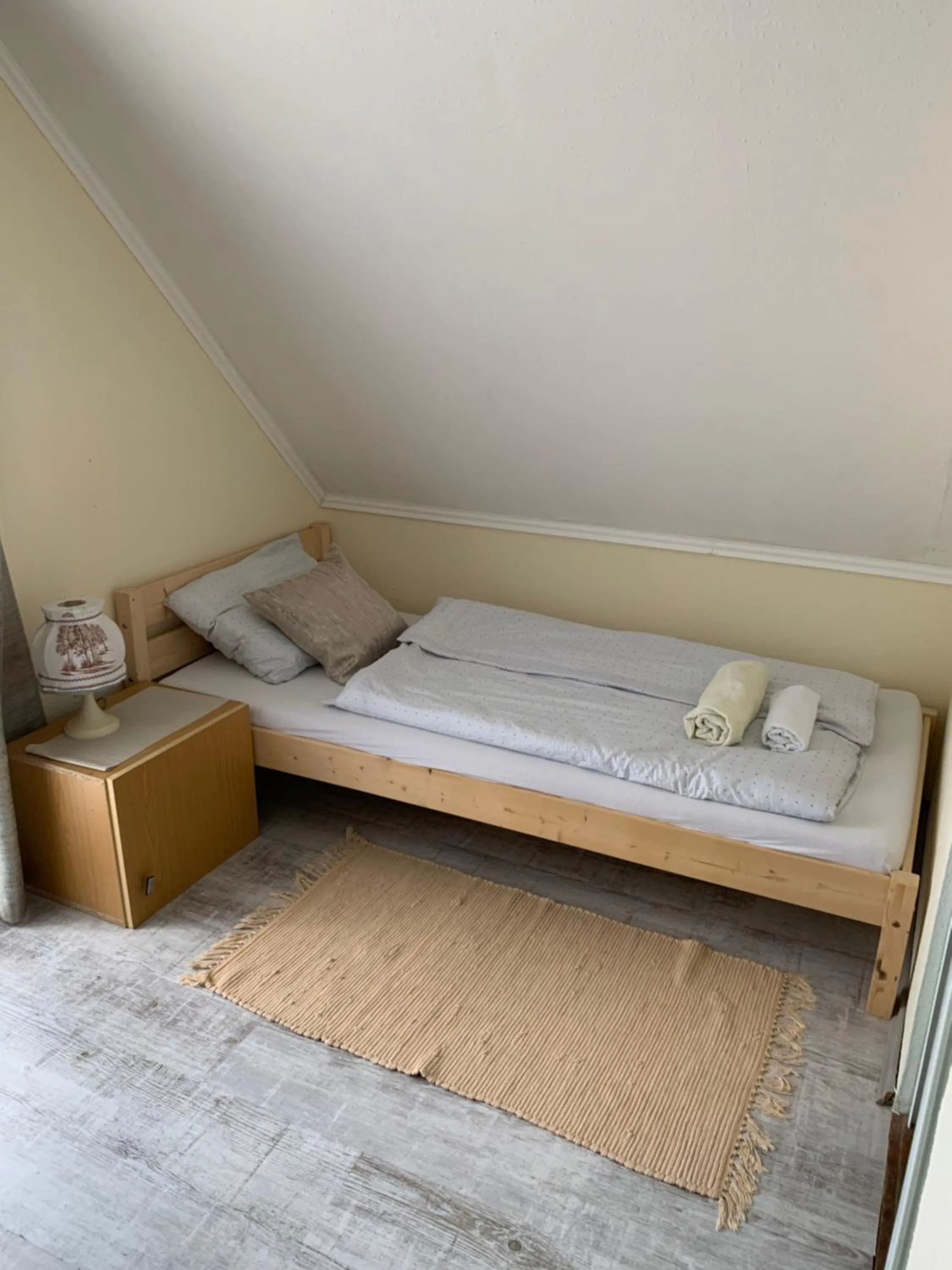 Bed in WhiteHouse Alsoors