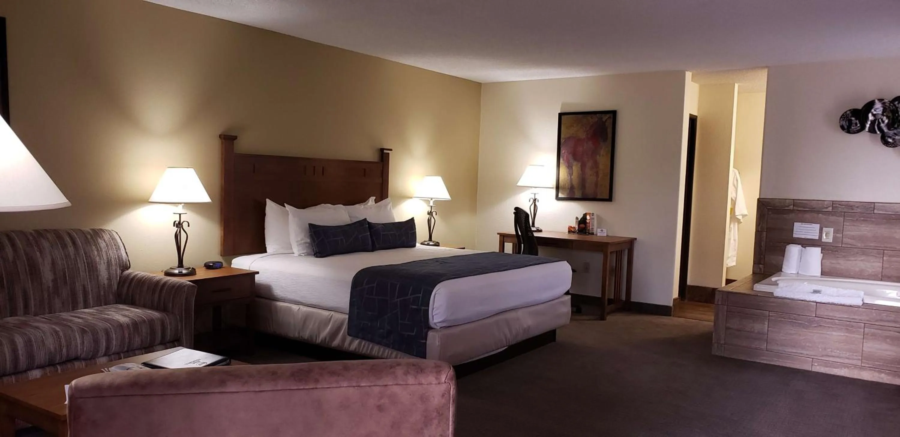 Bedroom, Bed in Best Western Paint Pony Lodge