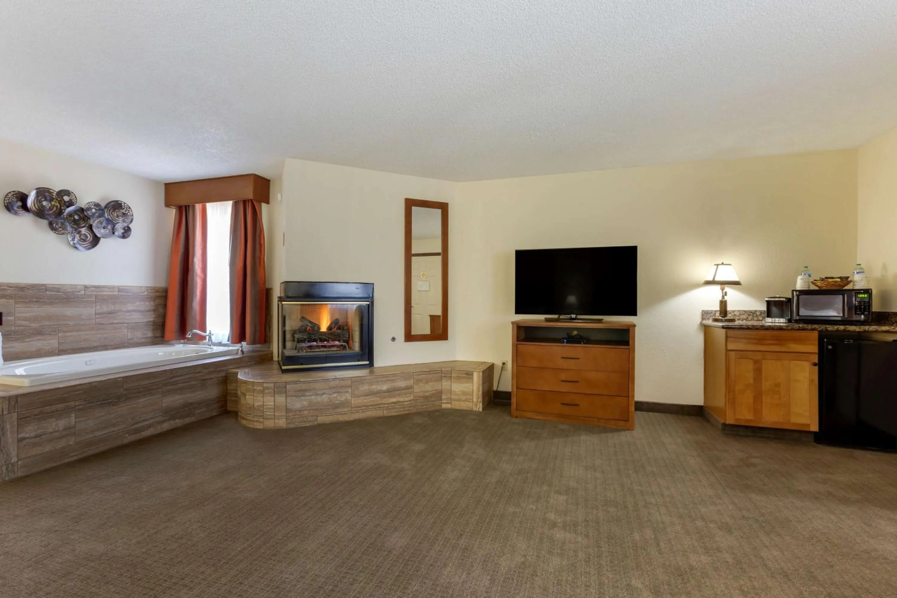 Photo of the whole room in Best Western Paint Pony Lodge