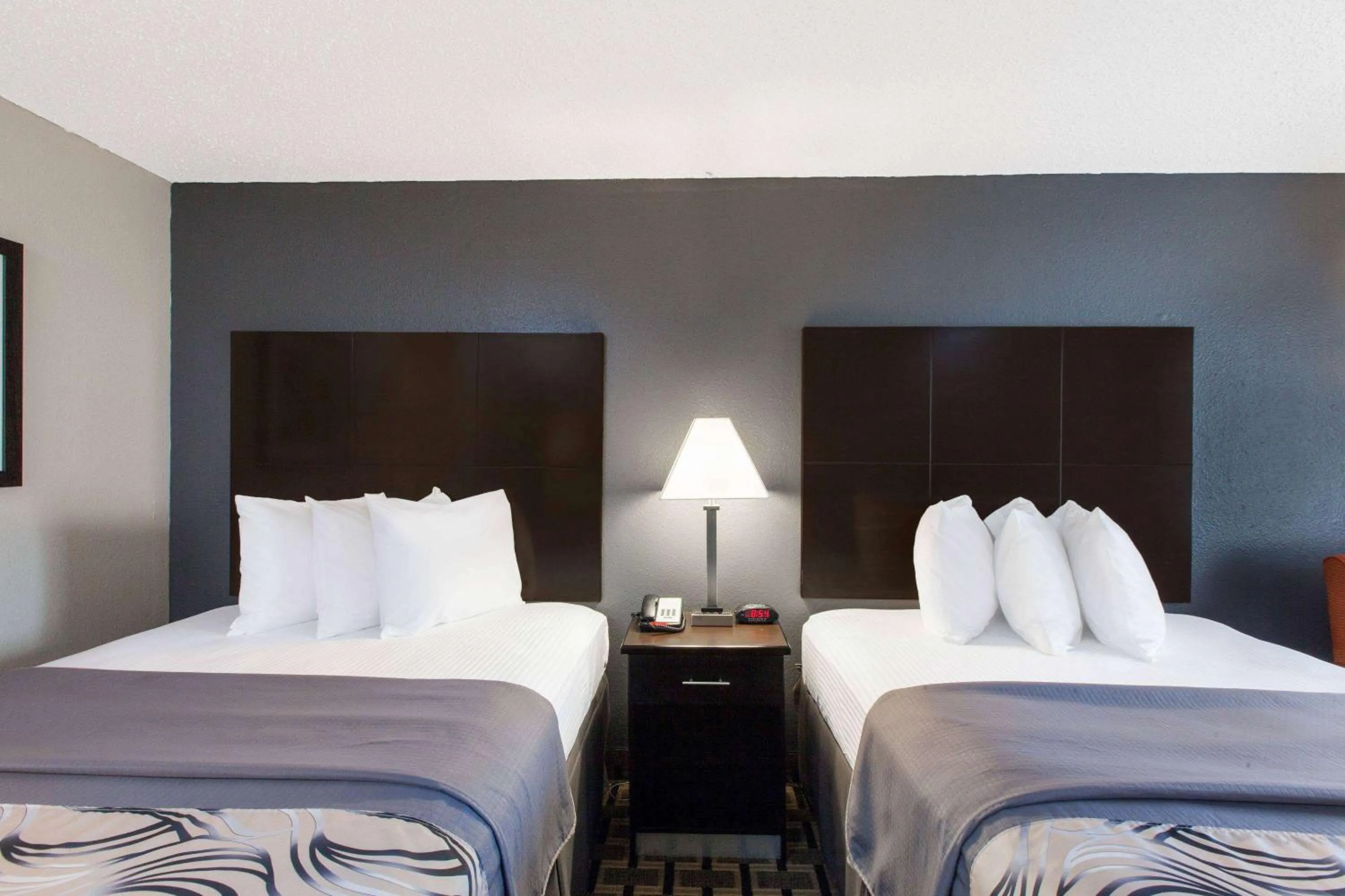 Photo of the whole room in Days Inn by Wyndham Ennis