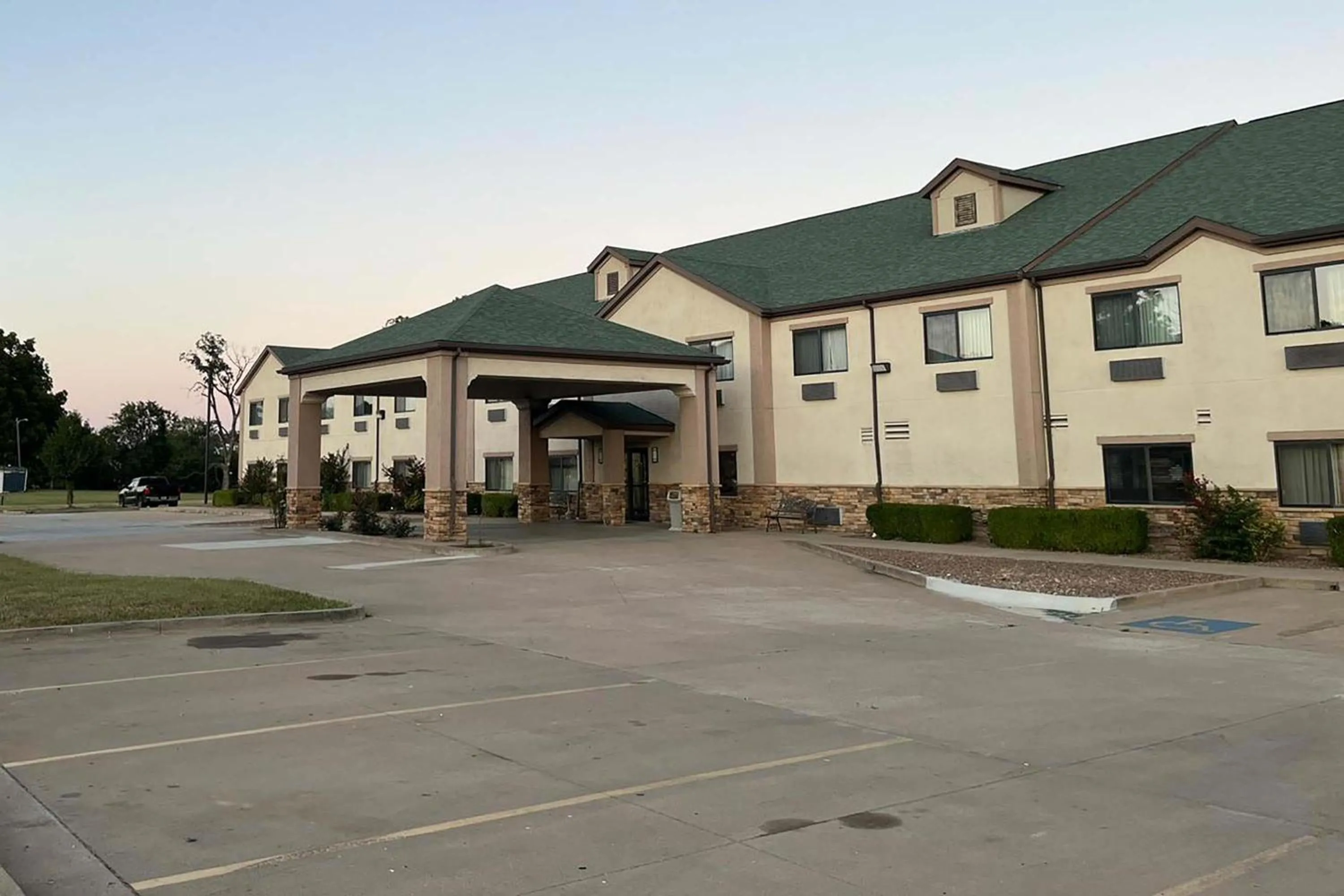 Days Inn by Wyndham Coffeyville, Kansas