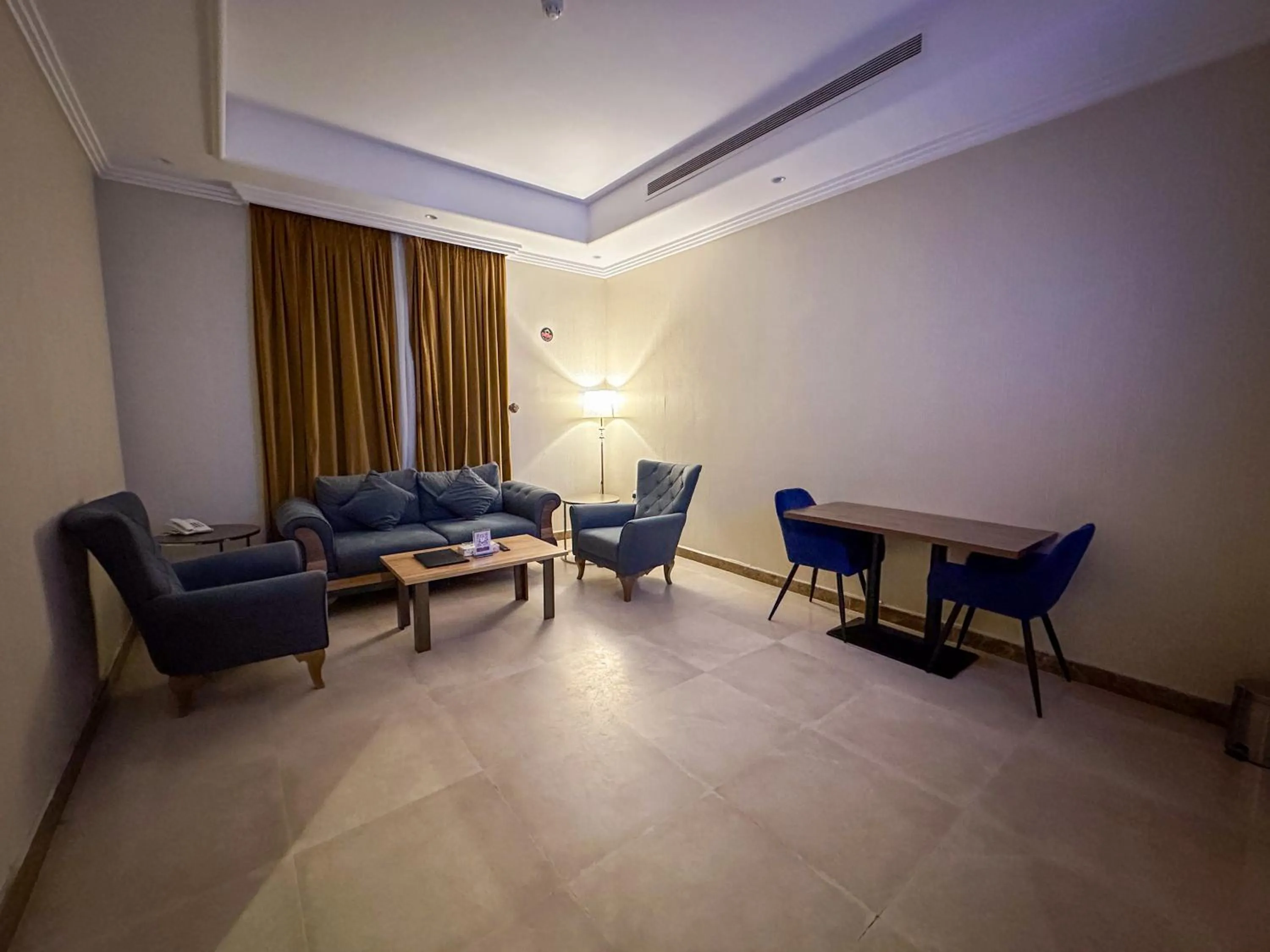 Living room in لافنت بارك للشقق المخدومة - إقتصادي