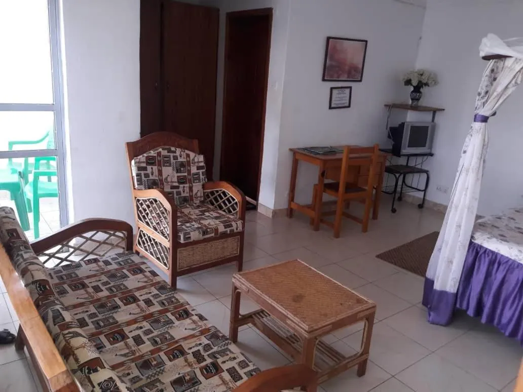 Seating area in Victoria Panorama Hotel