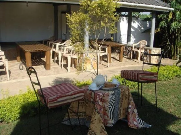 Restaurant/places to eat in Victoria Panorama Hotel