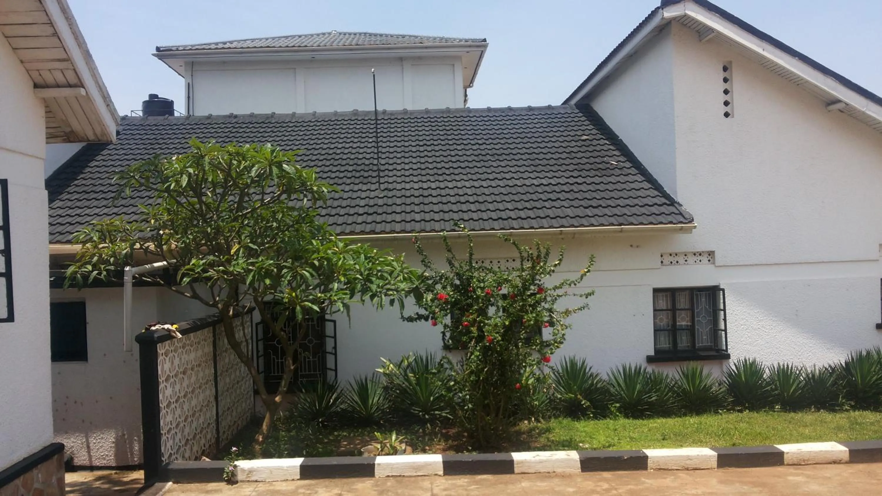 Property building in Victoria Panorama Hotel