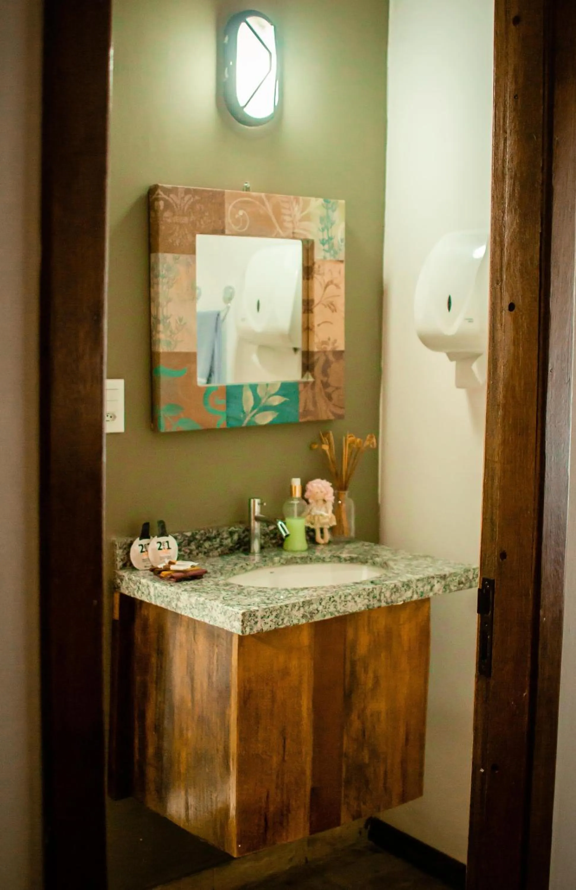 Toilet in Casa Perpetua Hotel D Charm