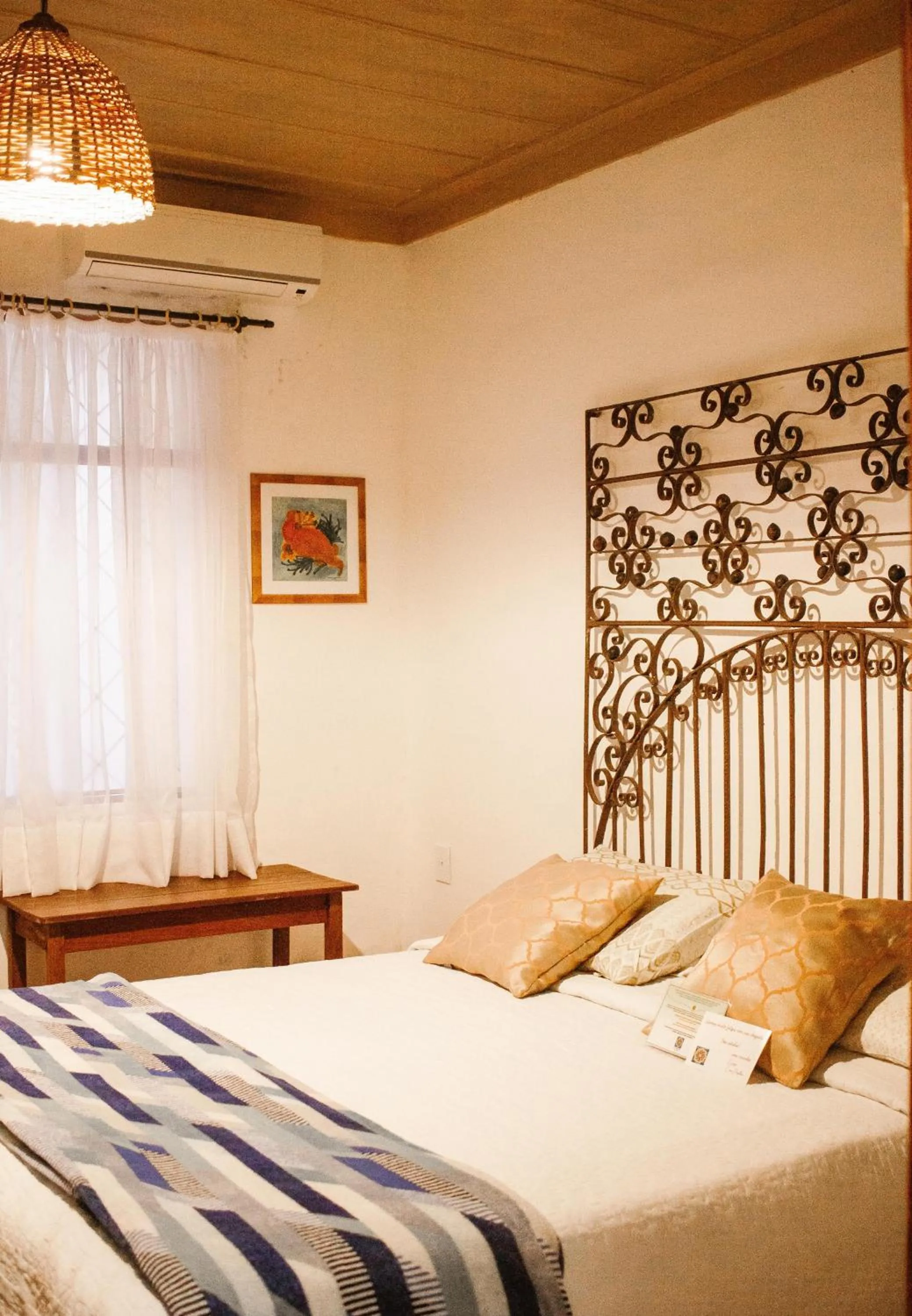 Bed in Casa Perpetua Hotel D Charm