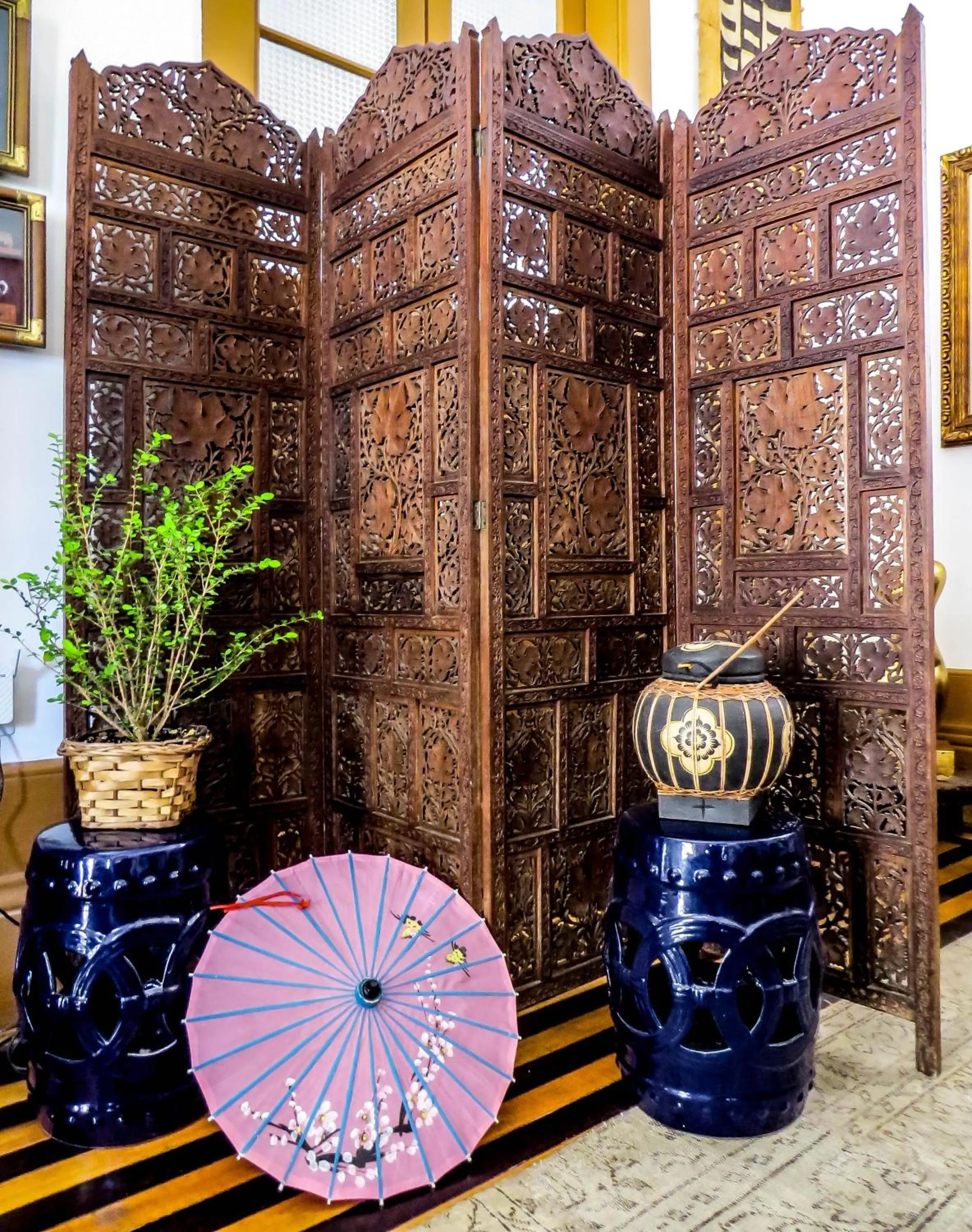 Decorative detail in Casa Perpetua Hotel D Charm