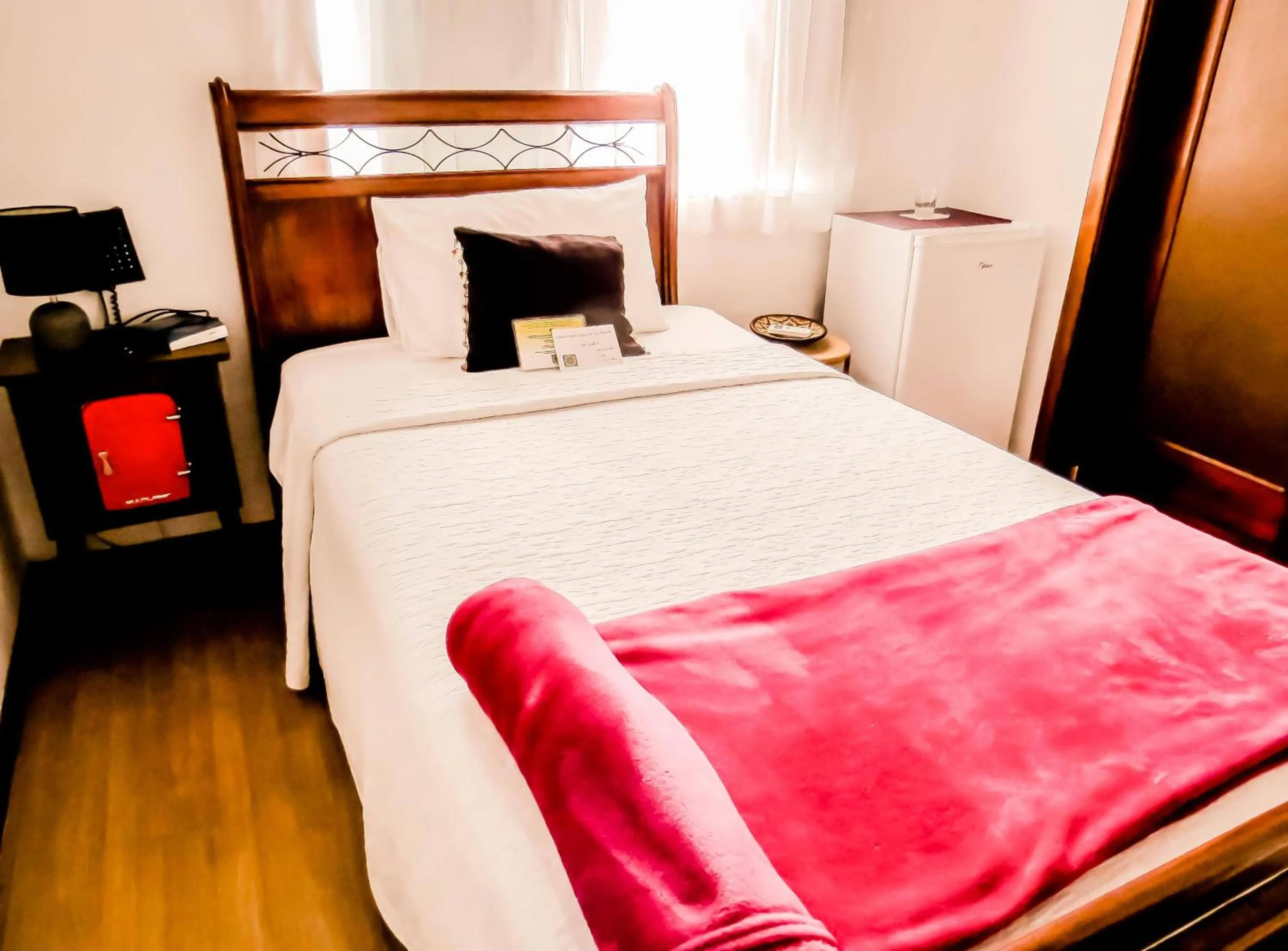 Photo of the whole room, Bed in Casa Perpetua Hotel D Charm