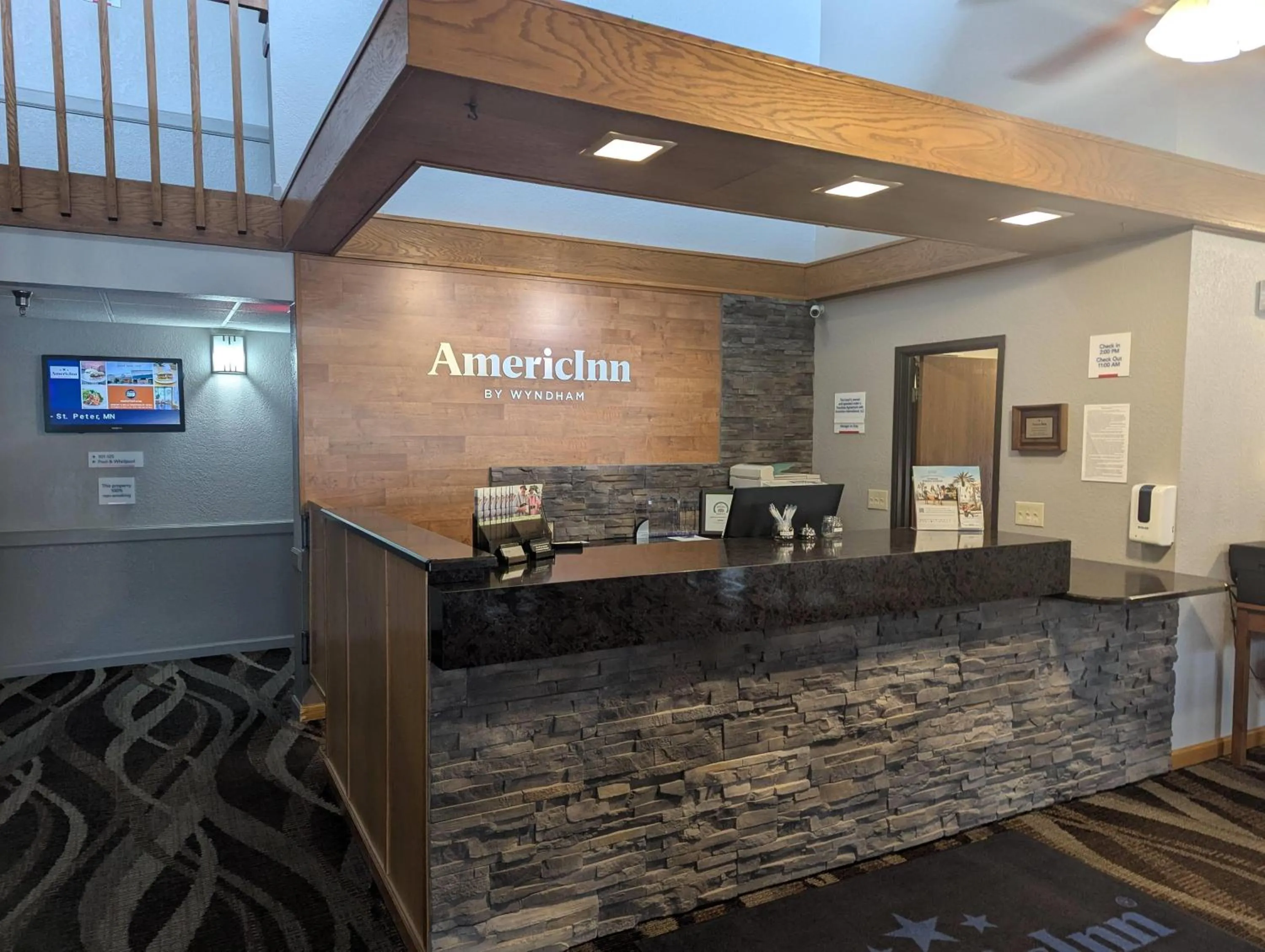 Lobby or reception in AmericInn by Wyndham St. Peter