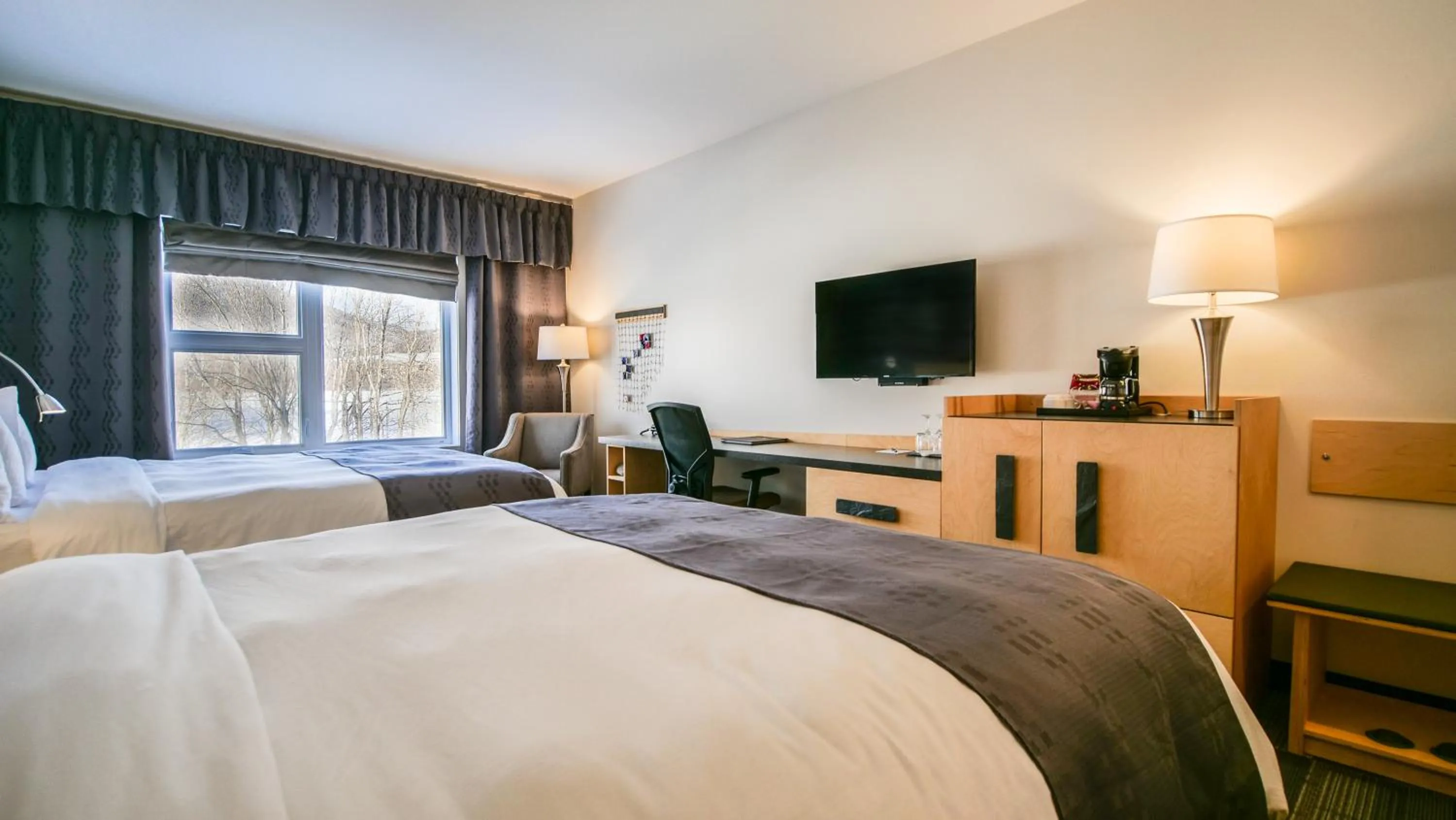 TV and multimedia, Bed in Manoir Belle Plage