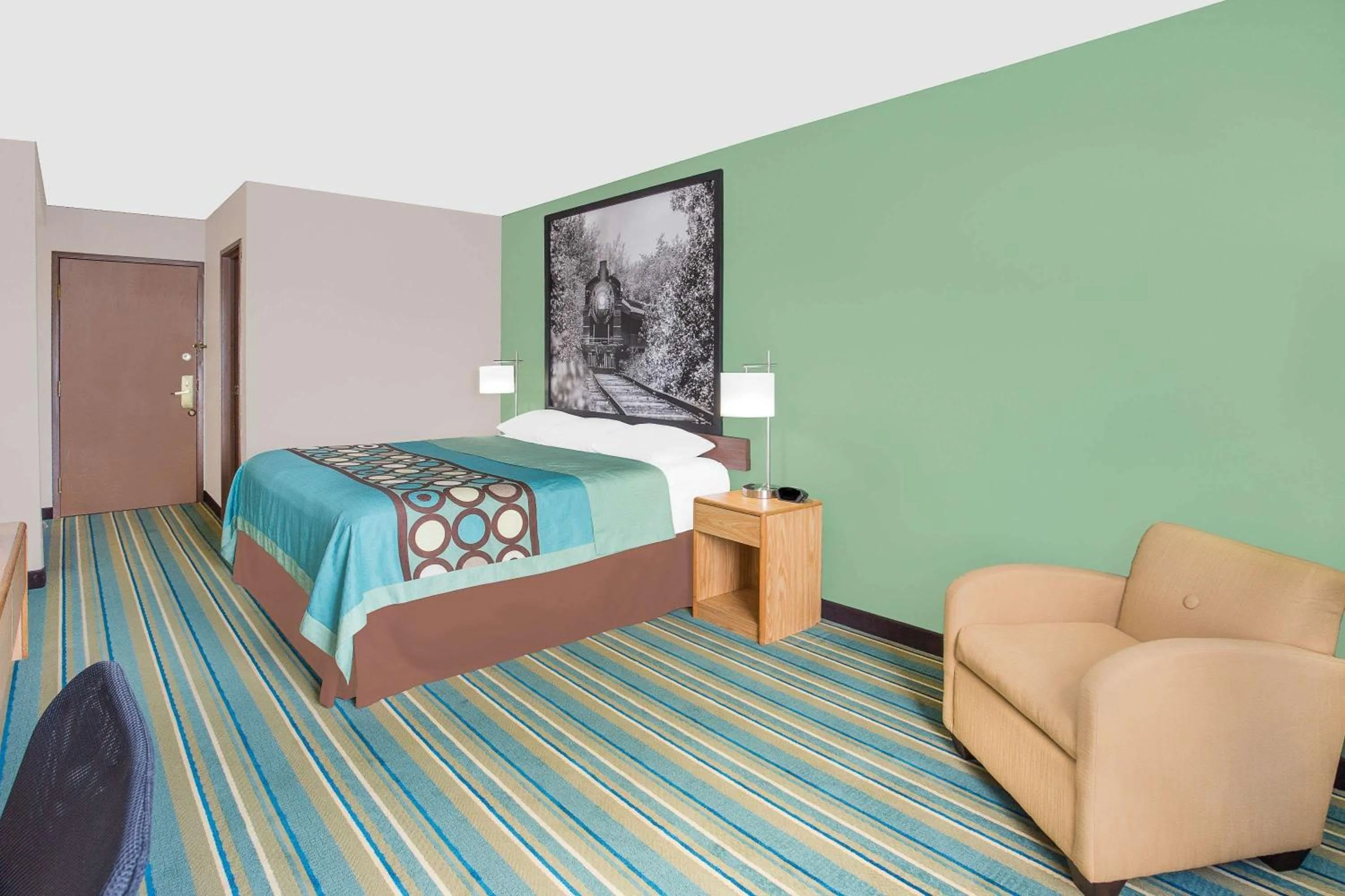 Photo of the whole room in Super 8 by Wyndham Beaver Dam